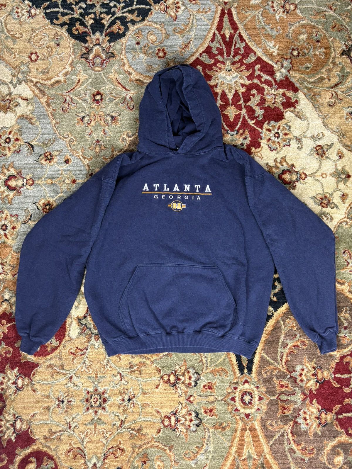 Vintage Vintage 90s Atlanta Embroidered Hoodie Sweatshirt Size US L / EU 52-54 / 3 - 1 Thumbnail