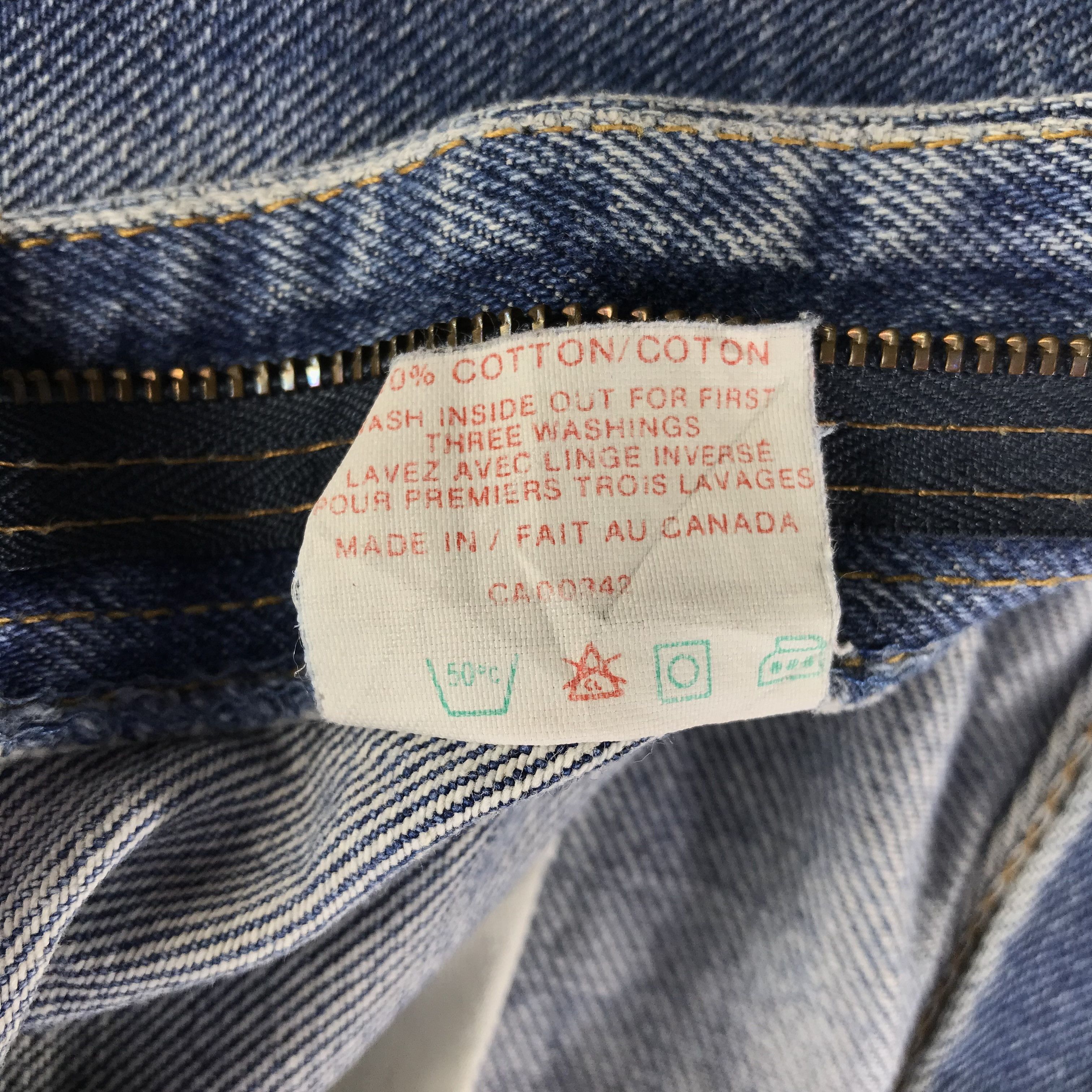 Levi's Vintage Levis 617 Jeans Medium Wash Denim KJ3379 Size US 36 / EU 52 - 12 Thumbnail