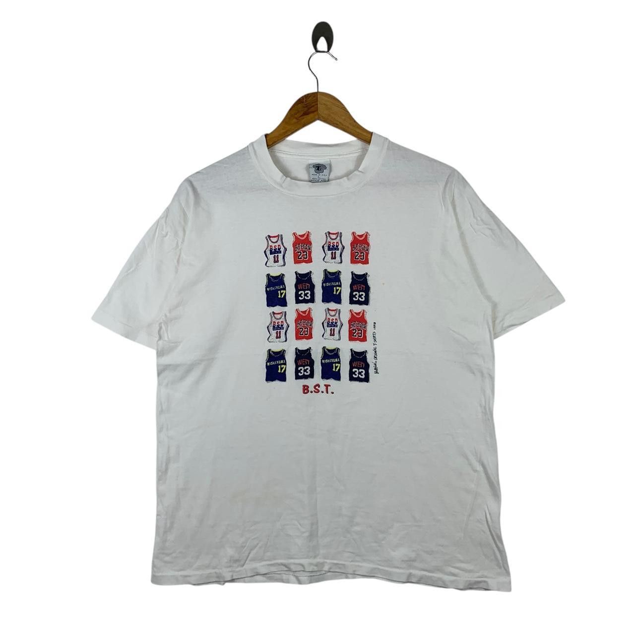 Vintage Vintage 1993 BOBSON ORIGINAL BASKETBALL Tank Top Tee Shirt Size US L / EU 52-54 / 3 - 1 Thumbnail