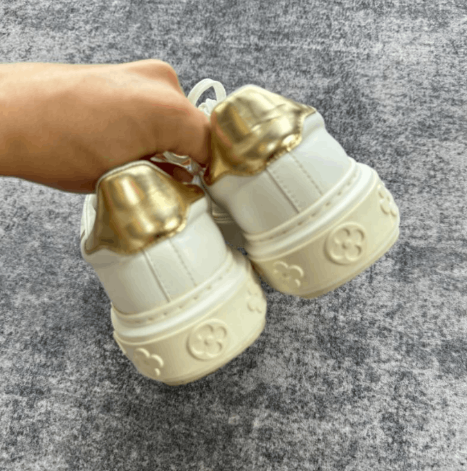 Louis Vuitton Louis Vuitton low-top shoes Size US 6 / IT 36 - 5 Thumbnail