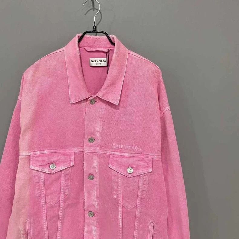Balenciaga Balenciaga Pink washed denim jacket jacket Size US M / EU 48-50 / 2 - 2 Thumbnail