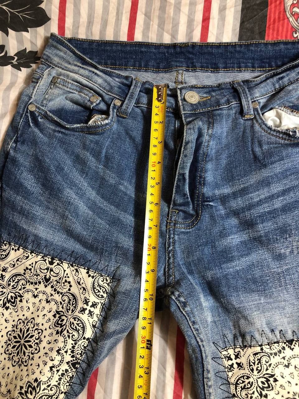 Japanese Brand Dirty Painted Distressed Thrashed Faded Baggy Jeans Y2K Size US 30 / EU 46 - 4 Thumbnail