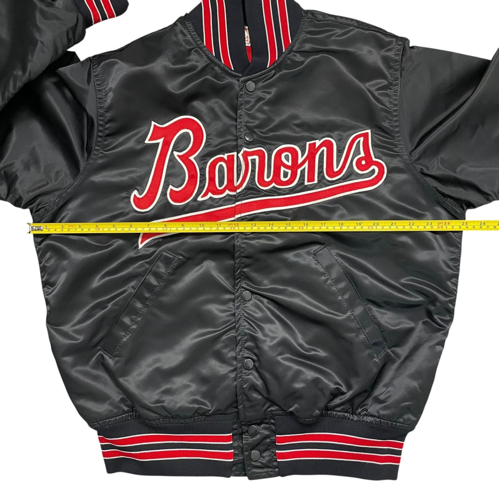Vintage RARE 90s MILB BIRMINGHAM BARONS WILSON SATIN BOMBER 42 Size US L / EU 52-54 / 3 - 8 Thumbnail