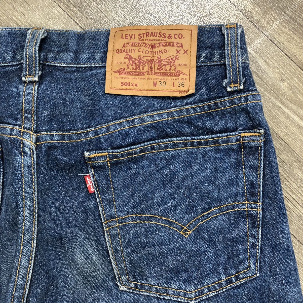 Levi's × Levi's Vintage Clothing × Vintage 🇺🇸 1990s Levis Strauss 501xx 30x36 Faded Blue Jeans Size US 29 - 8 Thumbnail