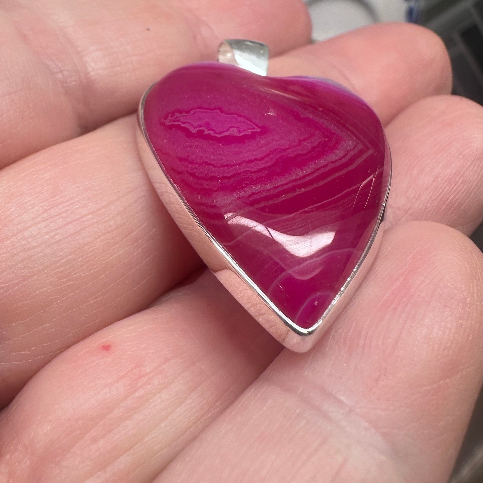 The Unbranded Brand Pink Agate Heart Pendant Sterling Silver Size ONE SIZE - 4 Thumbnail