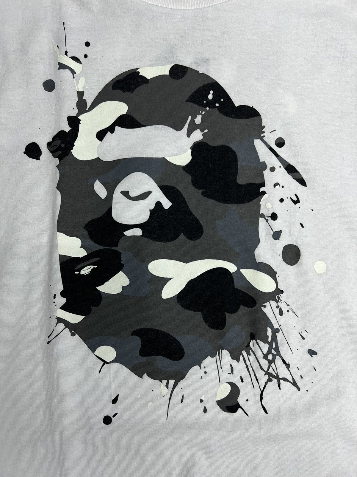 Bape Bape City Camo Painting Ape Head T-Shirt Size US S / EU 44-46 / 1 - 2 Thumbnail
