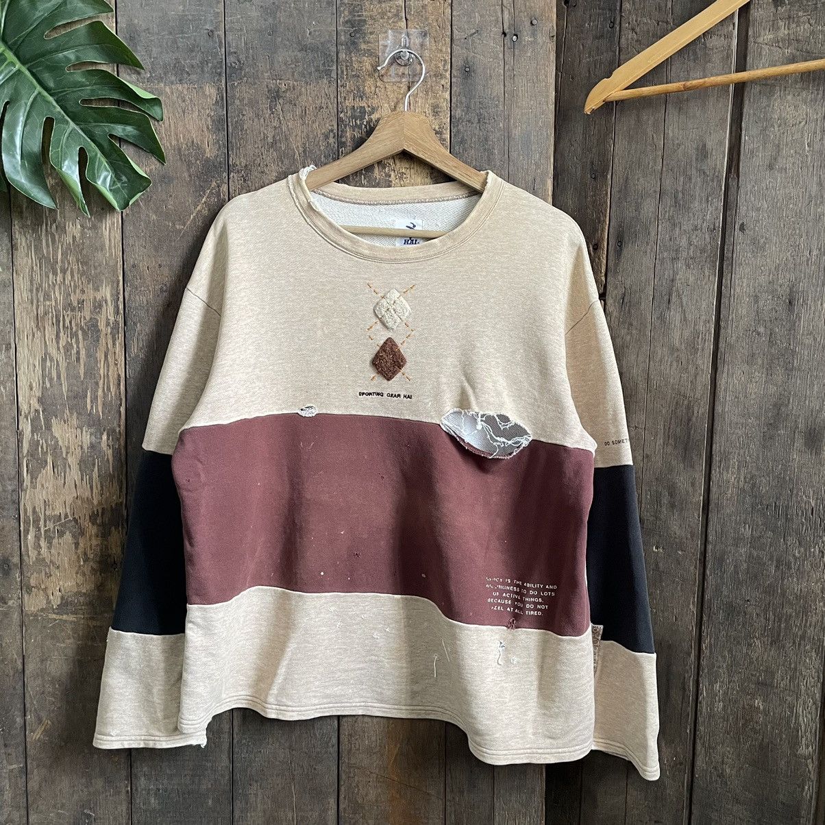 Hai Sporting Gear Vintage Distressed Hai Sporting Gear Sweatshirt Size US M / EU 48-50 / 2 - 1 Thumbnail