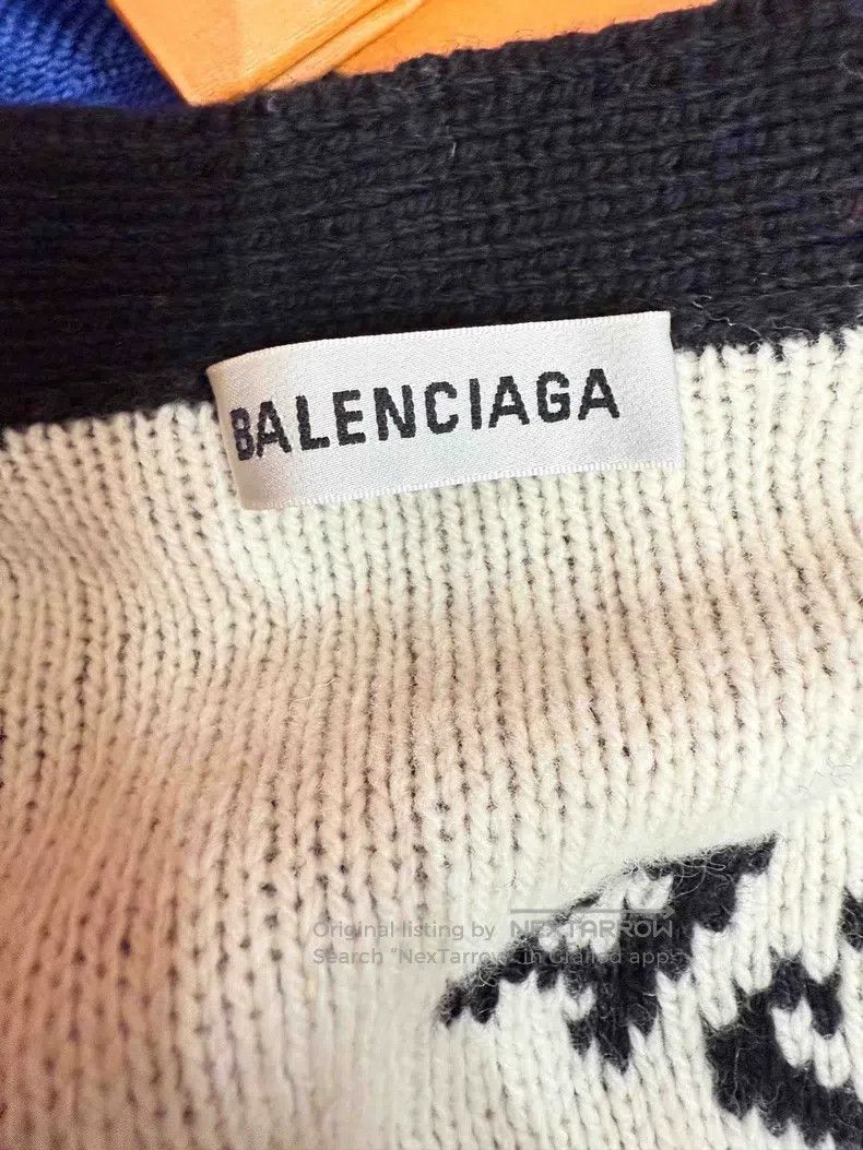 Balenciaga Balenciaga Black knit cardigan sweater with full print log Size US XS / EU 42 / 0 - 3 Thumbnail