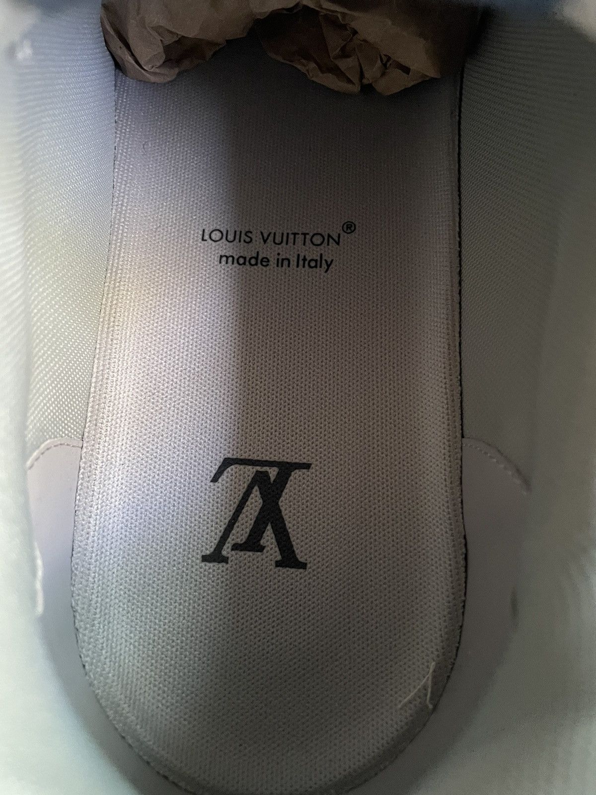 Louis Vuitton Louis Vuitton New York City Of Dreams Trainer Sneaker Size US 10.5 / EU 43-44 - 13 Thumbnail