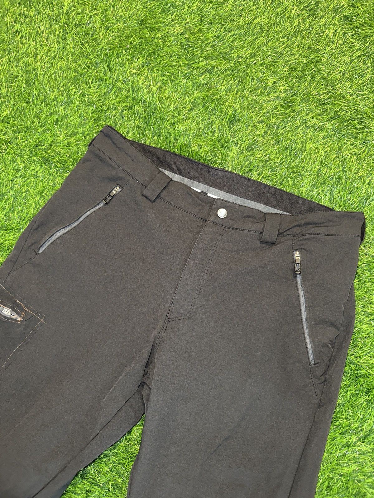 Salomon Salomon athletic outdoor pants size 36 Size US 36 / EU 52 - 3 Thumbnail