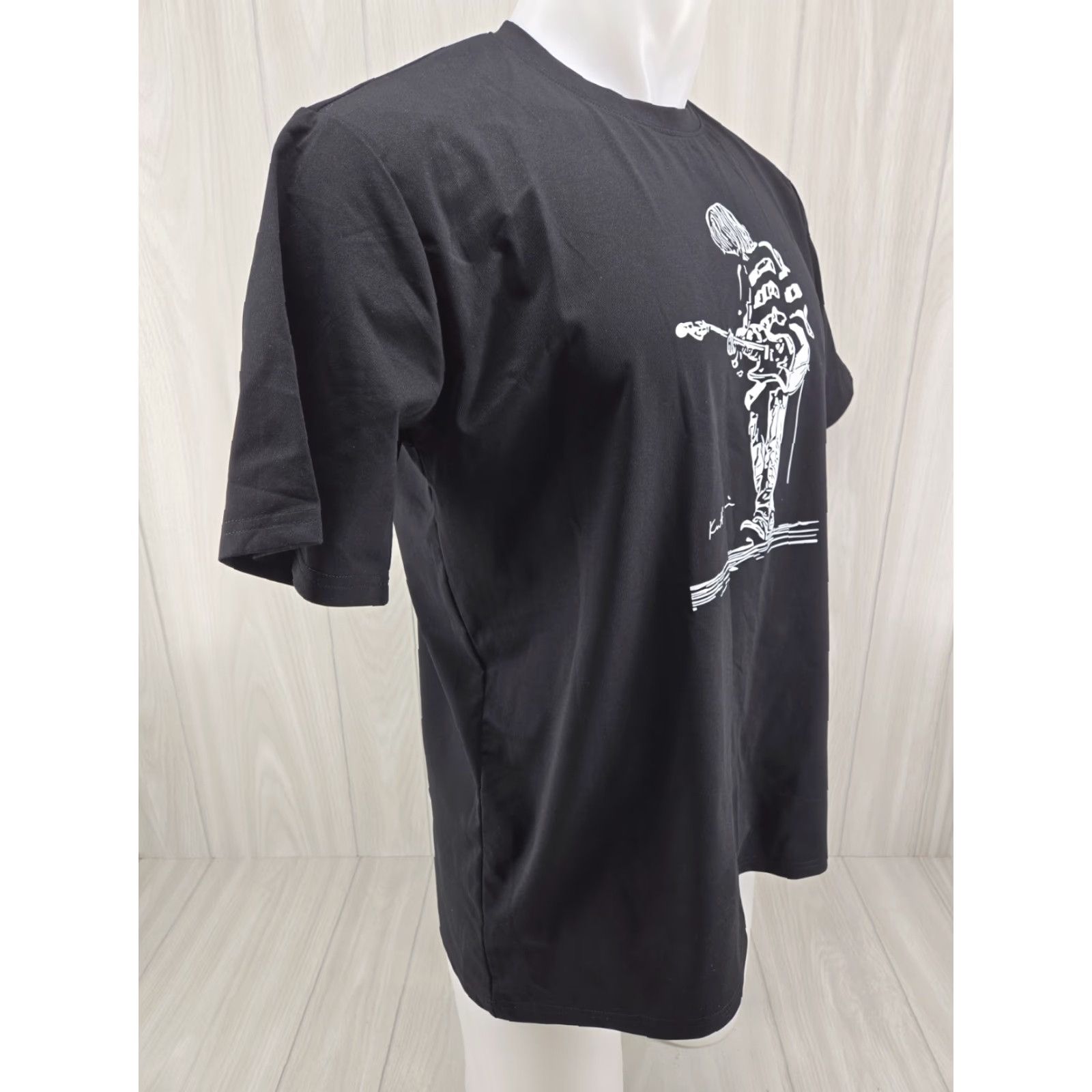 Vintage Nirvana Kurt Cobain T Shirt Size L Black Polyester Men's Graphic Print Short Sleeve Size US L / EU 52-54 / 3 - 6 Thumbnail