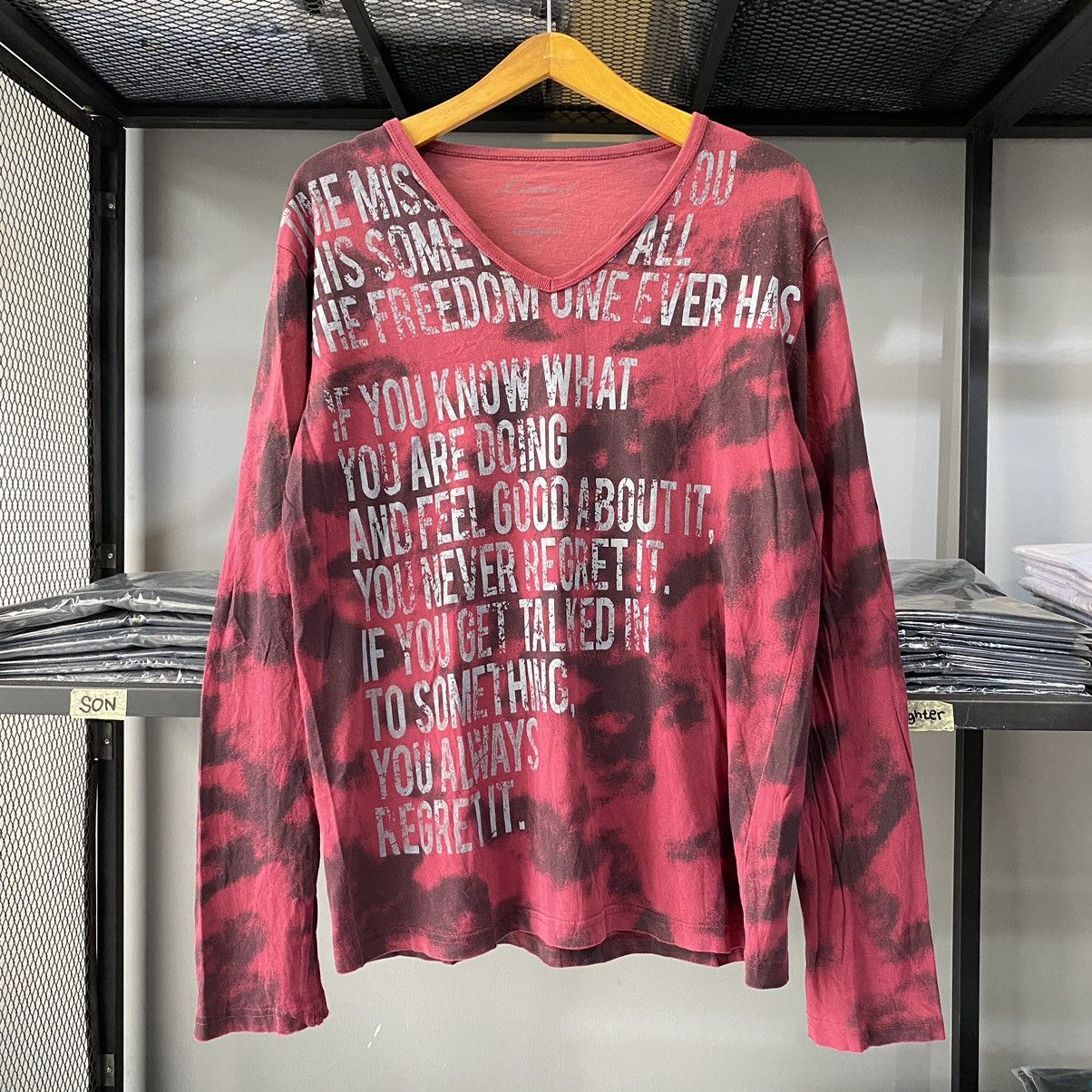 Beauty Beast × If Six Was Nine × Japanese Brand Japanese Gothic Poem Red Black Washed V-Neck Long Sleeve Tee Size US L / EU 52-54 / 3 - 1 Thumbnail