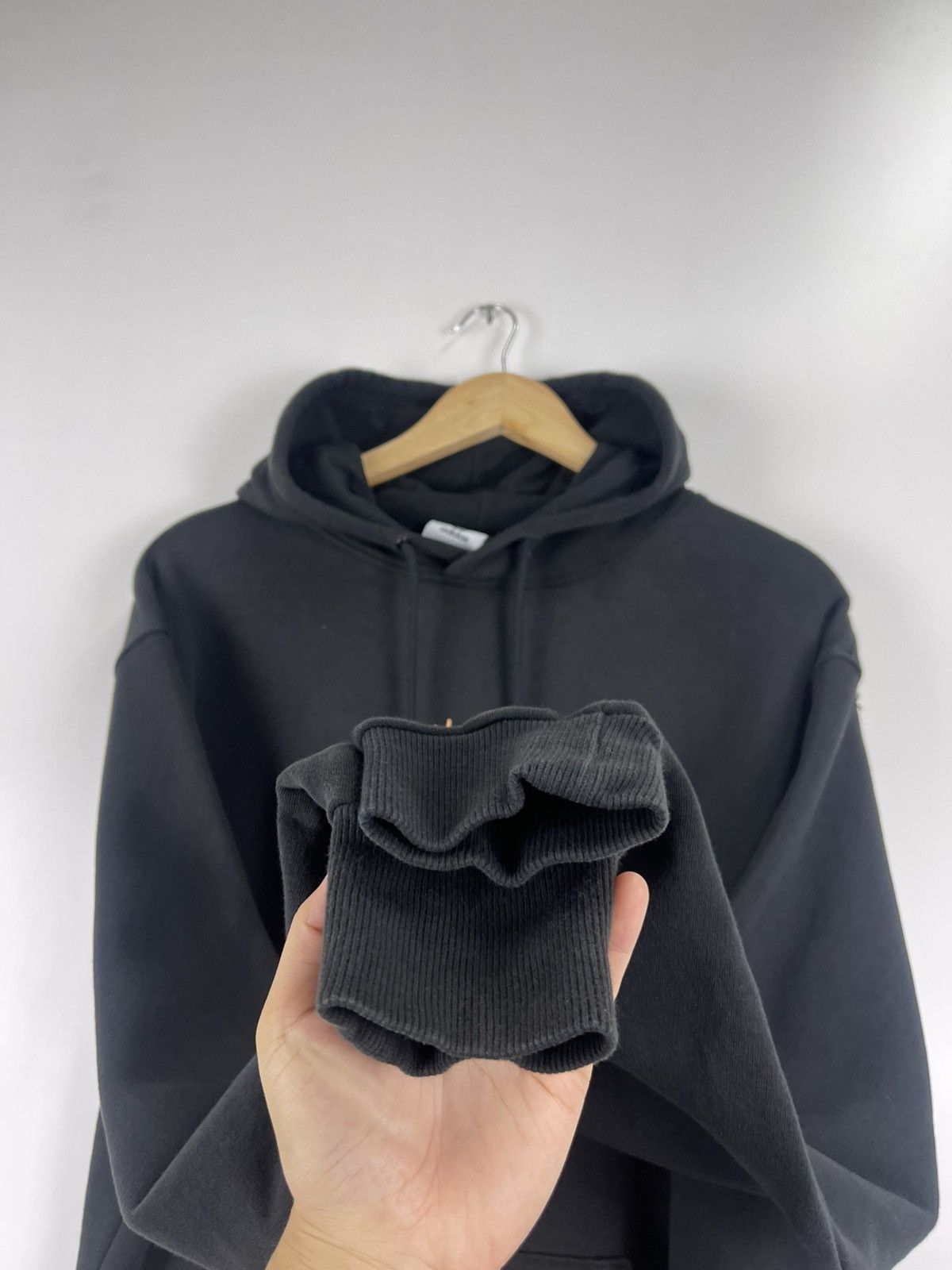 Adidas Adidas Mark Gonzales Hoddies Size US L / EU 52-54 / 3 - 10 Thumbnail