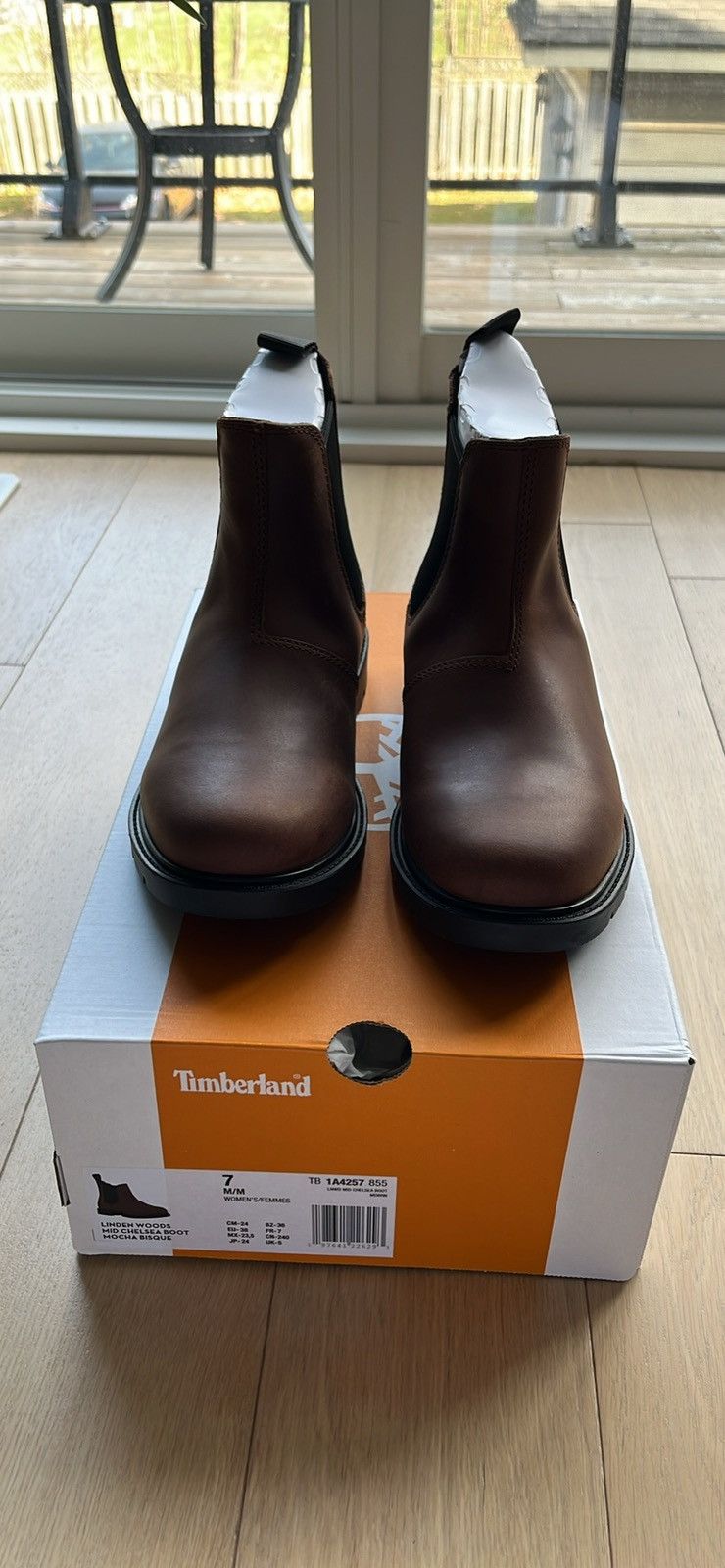 Timberland Women’s Timberland Chelsea Boots Size US 7 / IT 37 - 2 Thumbnail