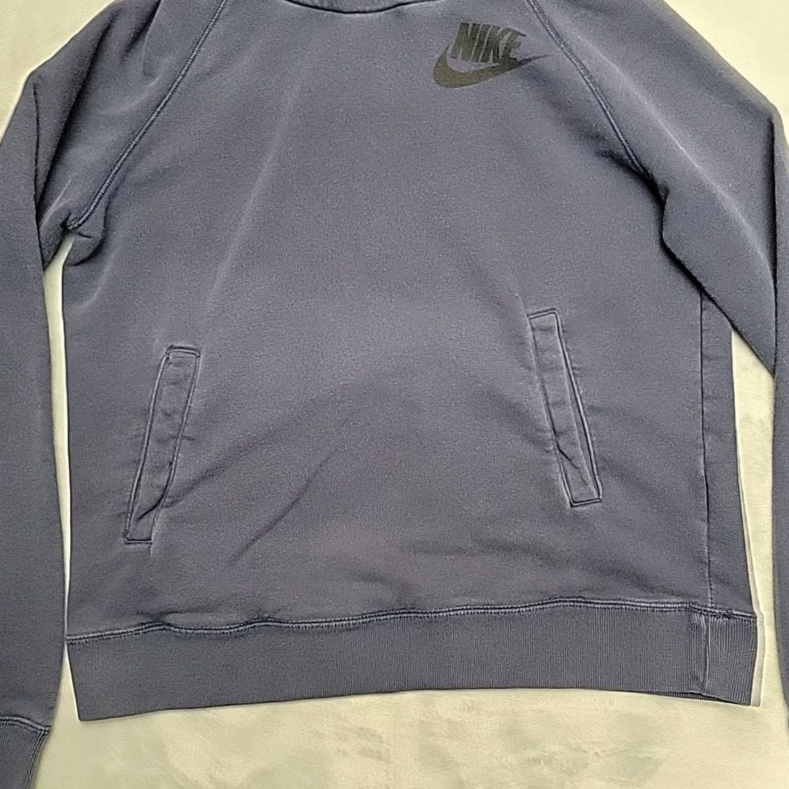 Nike Nike Hoodie Womens M Navy Blue Pullover Crossover Hood Club Fleece READ Size M / US 6-8 / IT 42-44 - 2 Thumbnail
