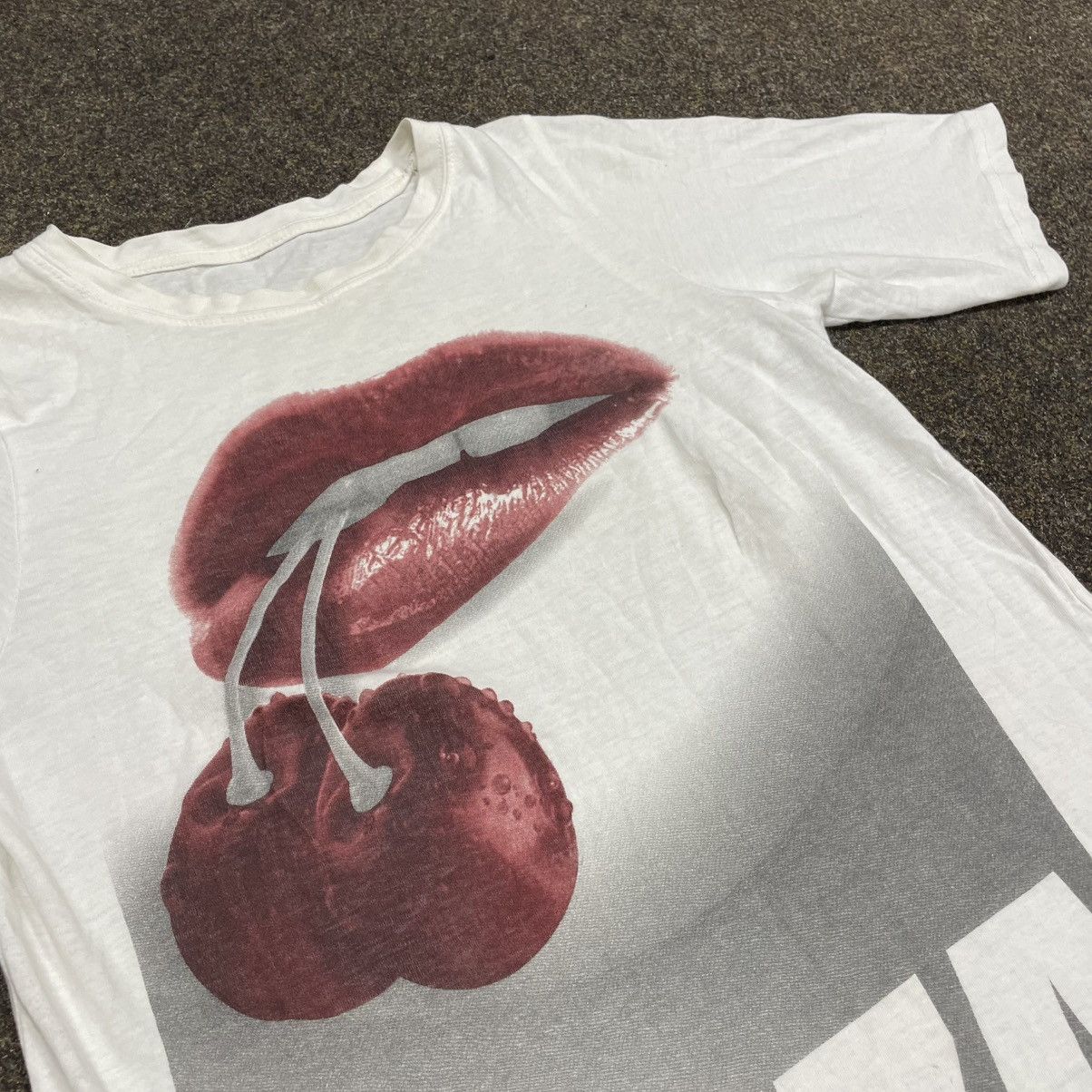 Vintage Vintage Y2K Graphic Tee Ibiza Club Rave Aesthetic Small Boxy Size US S / EU 44-46 / 1 - 5 Thumbnail
