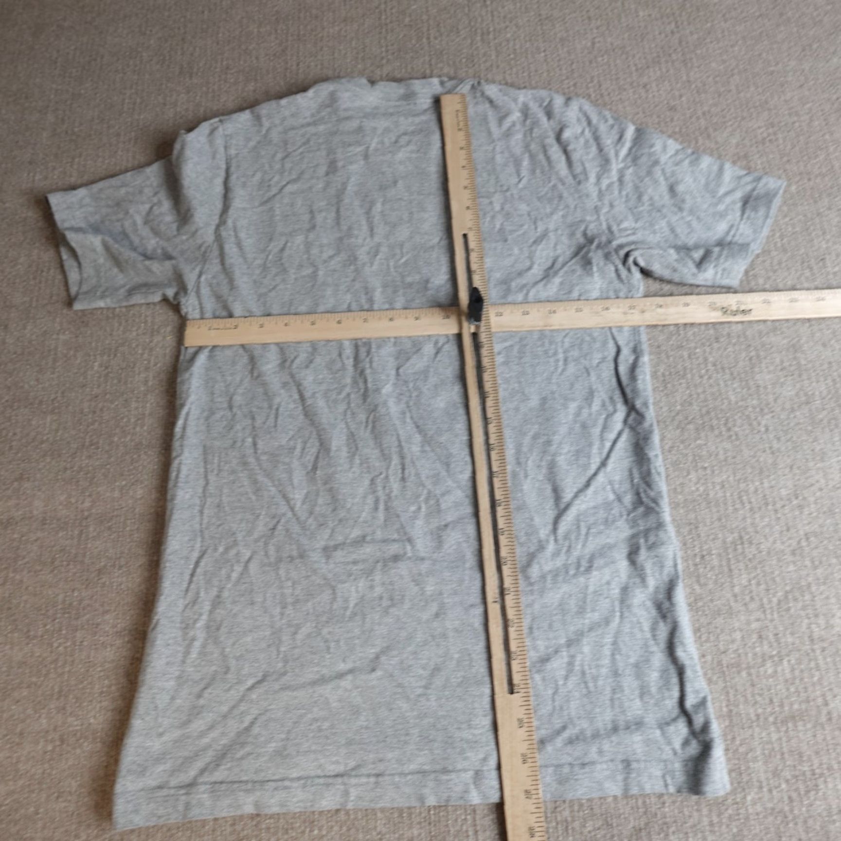Nike Nike Shirt Small Gray We Run Things T-Shirt Mens Cotton Dri-Fit Short Sleeve Crew Neck Embroidered 2000s Size US S / EU 44-46 / 1 - 6 Thumbnail