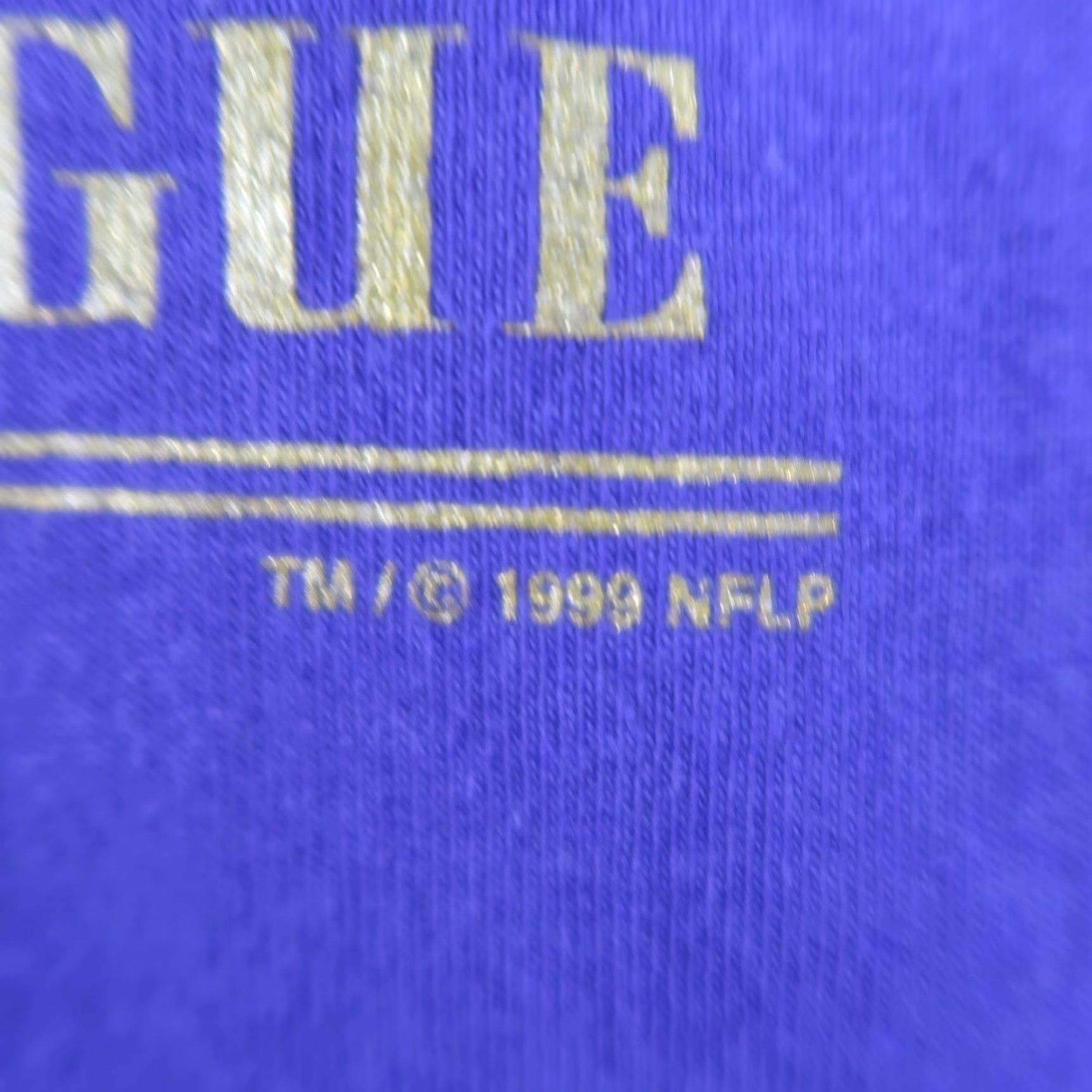 Lee VINTAGE Minnesota Vikings T-Shirt L Large Purple Football NFL Shirt Mens 90s Size US L / EU 52-54 / 3 - 4 Thumbnail