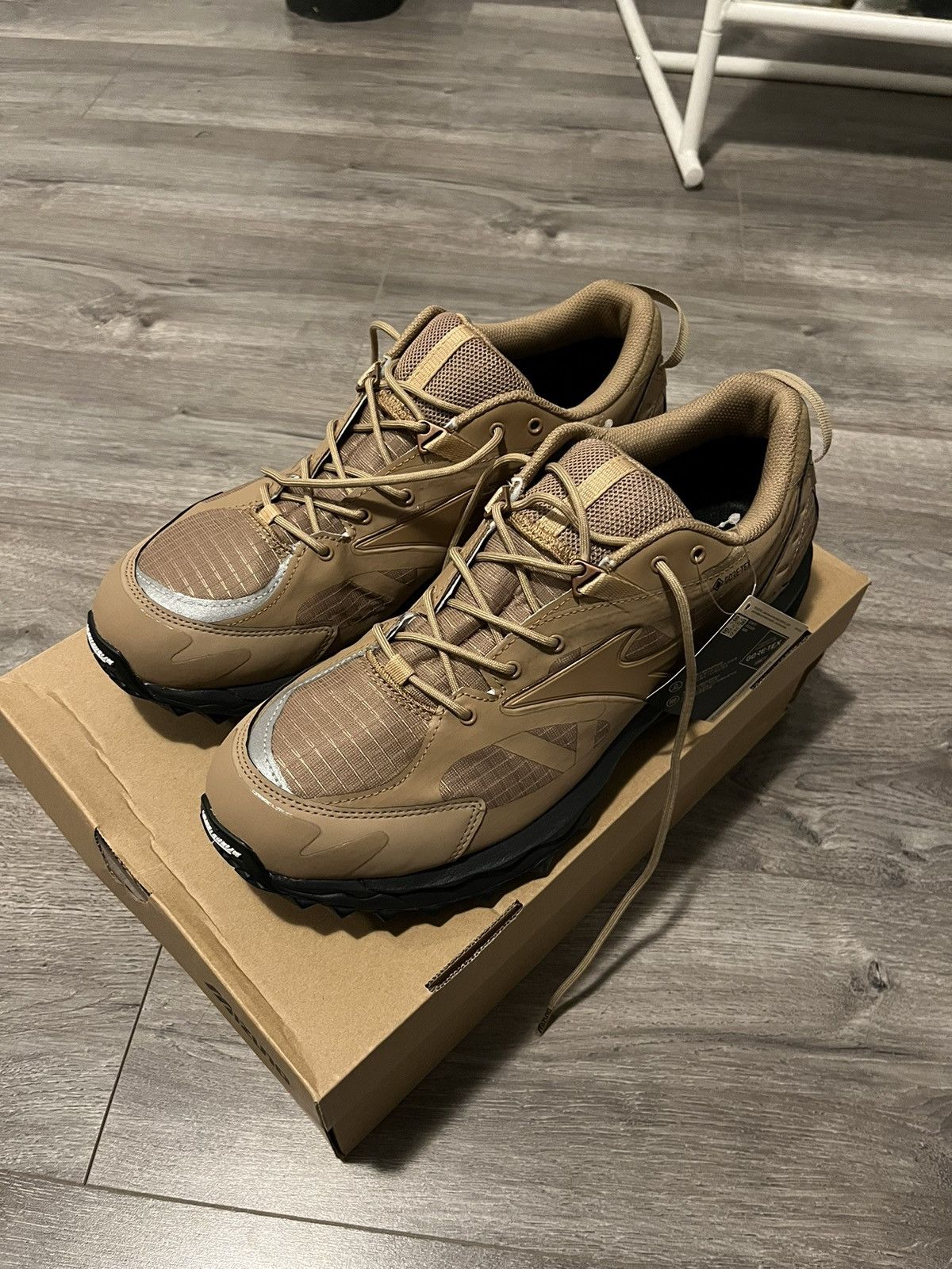 image of Mizuno Wave Mujin Tl Gtx Shoes in Tiger Eye, Men's (Size 10)