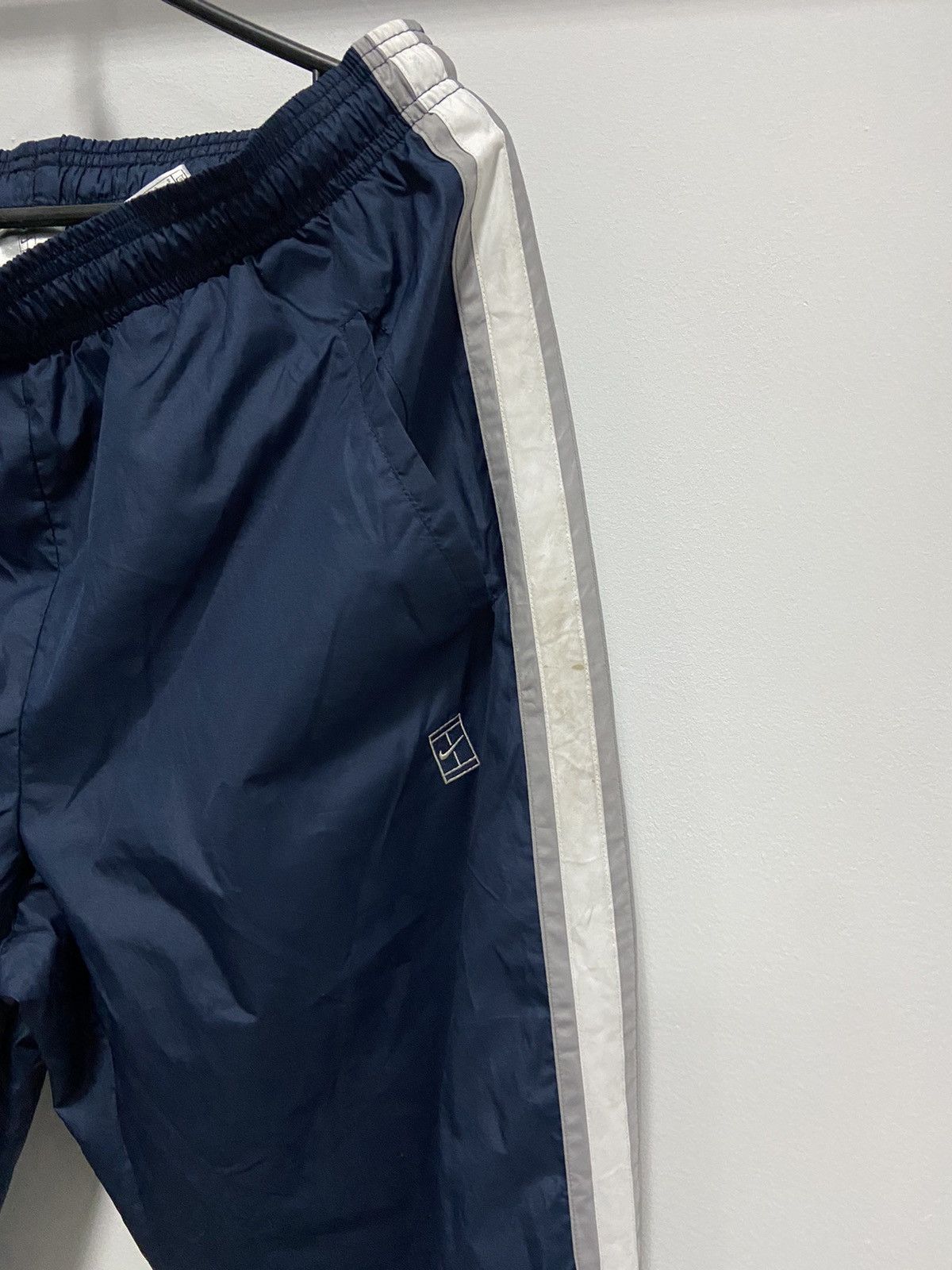 Nike × Vintage Nike Court Vintage Nylon Pants Small Logo stripe Size US 32 / EU 48 - 3 Thumbnail
