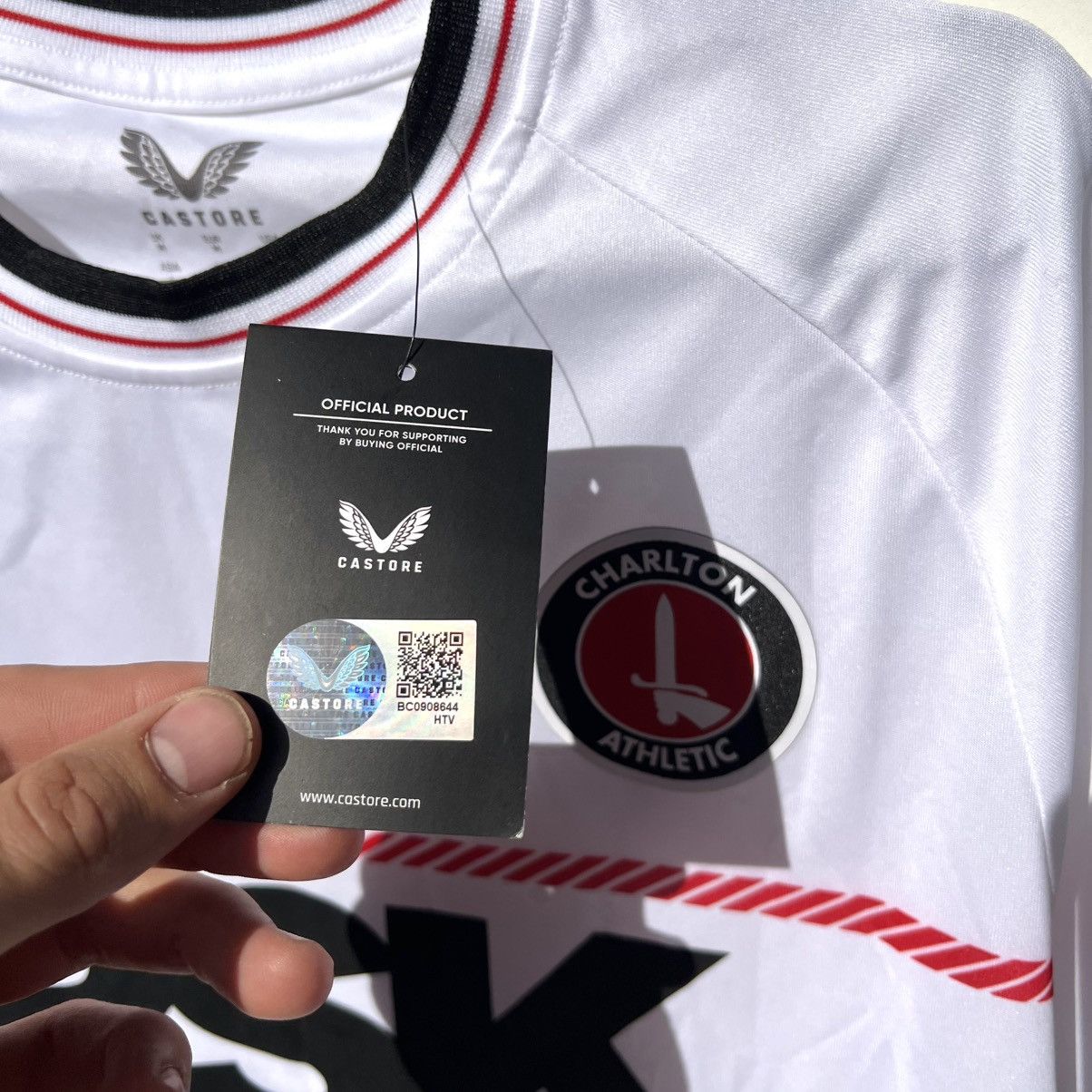 Castore 2023-2024 Charlton football Third Shirt soccer jersey Size US M / EU 48-50 / 2 - 3 Thumbnail