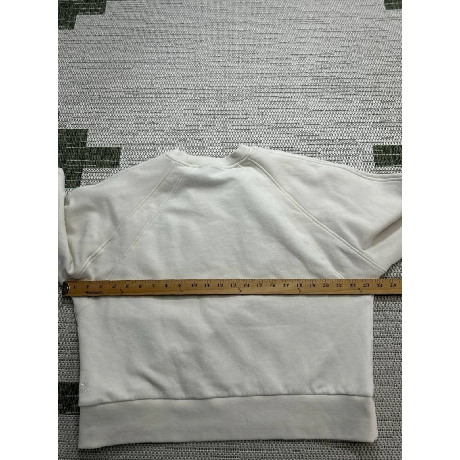 Athleta Athleta Sweatshirt Womens Large White Pullover Size L / US 10 / IT 46 - 6 Thumbnail