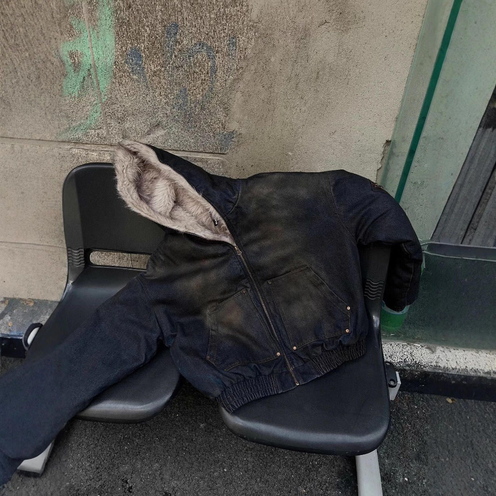 Japanese Brand Black Faux Fur Lined Bomber Jacket, Warm Winter Coat Size US M / EU 48-50 / 2 - 3 Thumbnail
