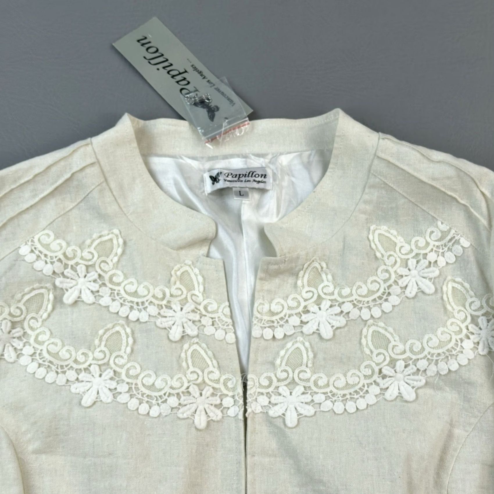 Vintage Papillon Blazer Jacket Womens Large Ivory Linen Embroidered Cropped Hook Closure Size L / US 10 / IT 46 - 4 Thumbnail