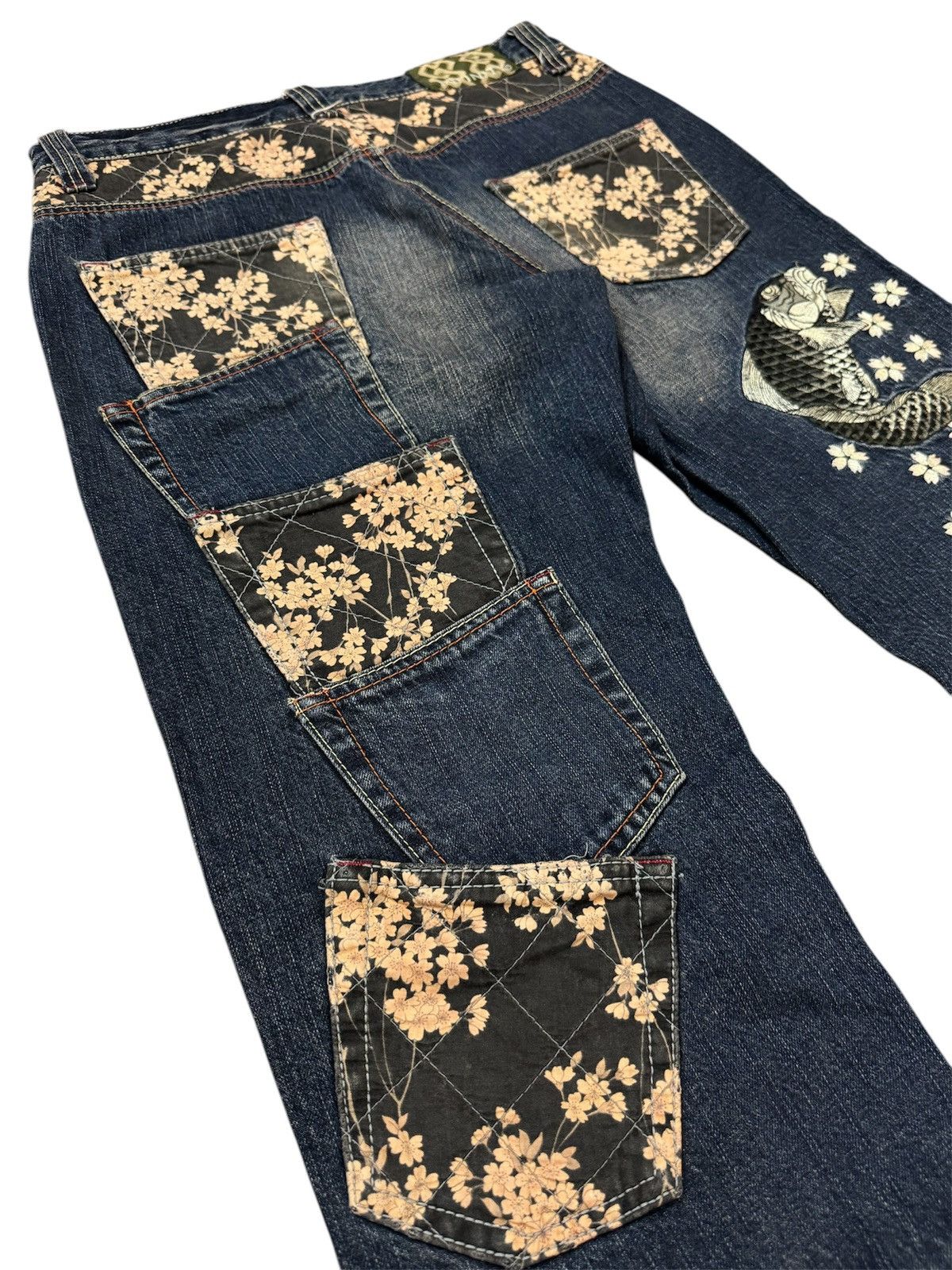 Japanese Brand INFINITY MULTIPOCKET KOI KARAKURI TAMASHII DESIGN DENIM Size US 33 - 4 Thumbnail