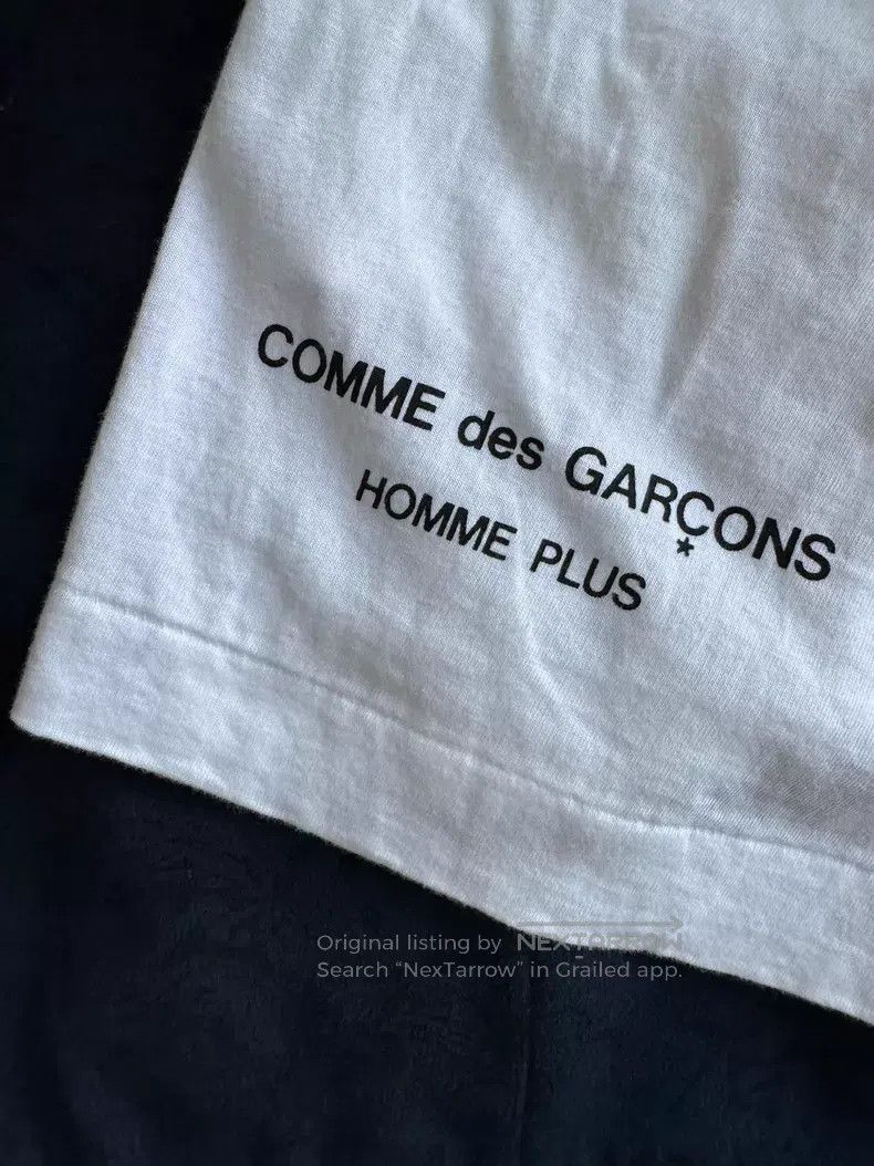 Comme des Garcons Comme des Garcons Printed design white cotton short-sleeve Size US M / EU 48-50 / 2 - 3 Thumbnail