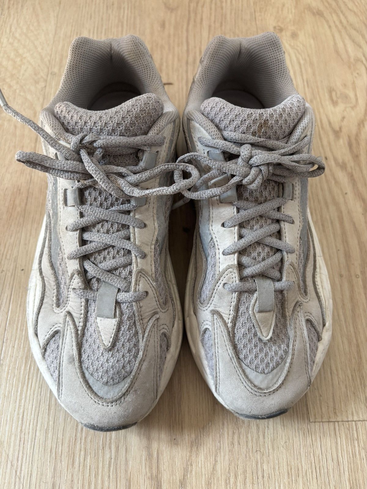 Yeezy Yeezy 700 V2 Static Size US 8.5 / EU 41-42 - 3 Thumbnail