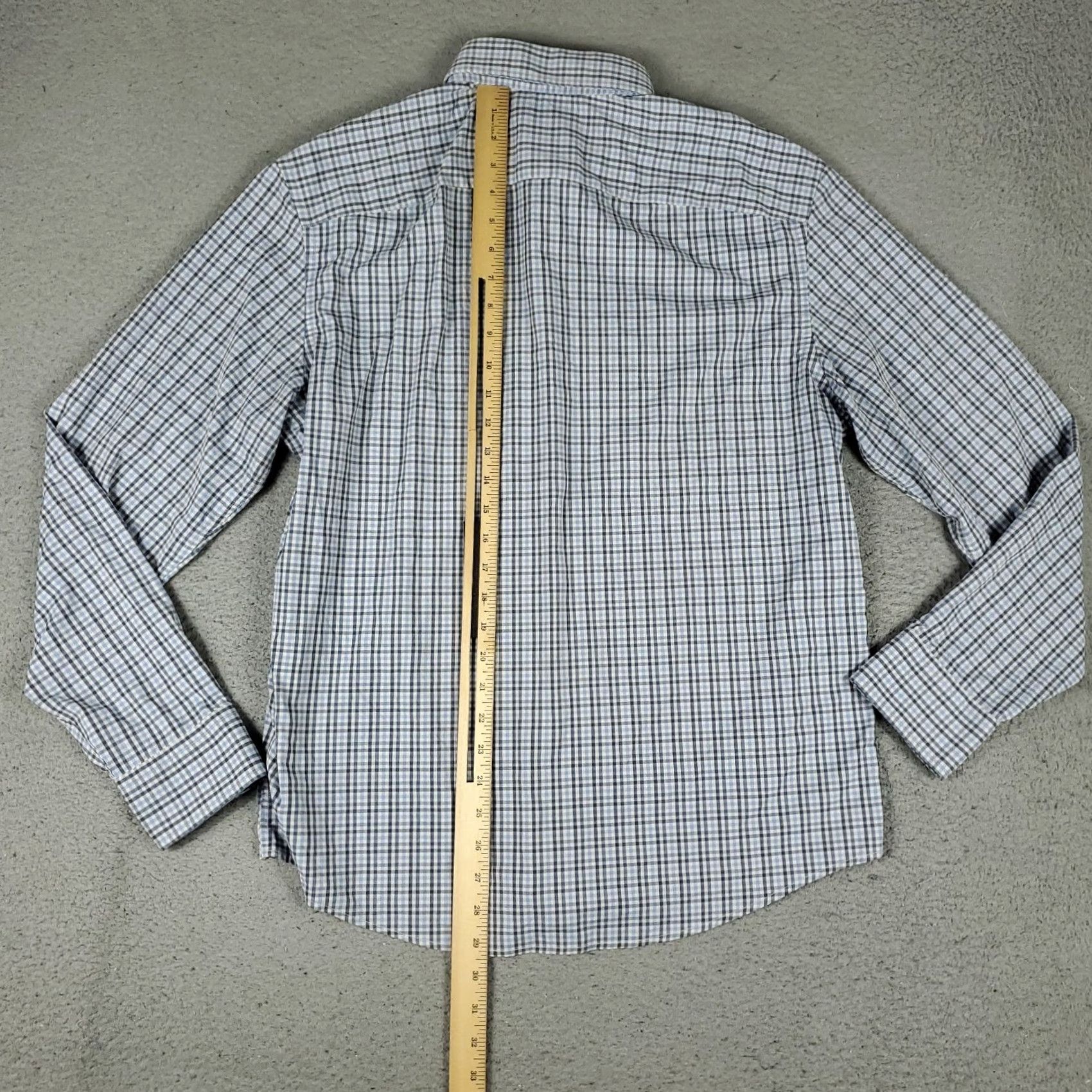 UNTUCKit UNTUCKit Shirt Mens L Blue Check Nylon Stretch Button Up Long Sleeve Size US L / EU 52-54 / 3 - 3 Thumbnail