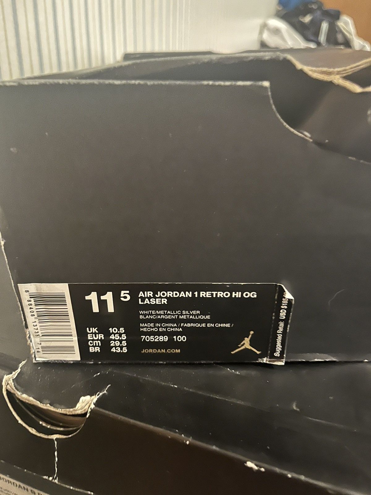 Jordan Brand Air Jordan 1 Retro 30th Anniversary Laser Size 11.5 Size US 11.5 / EU 44-45 - 8 Thumbnail