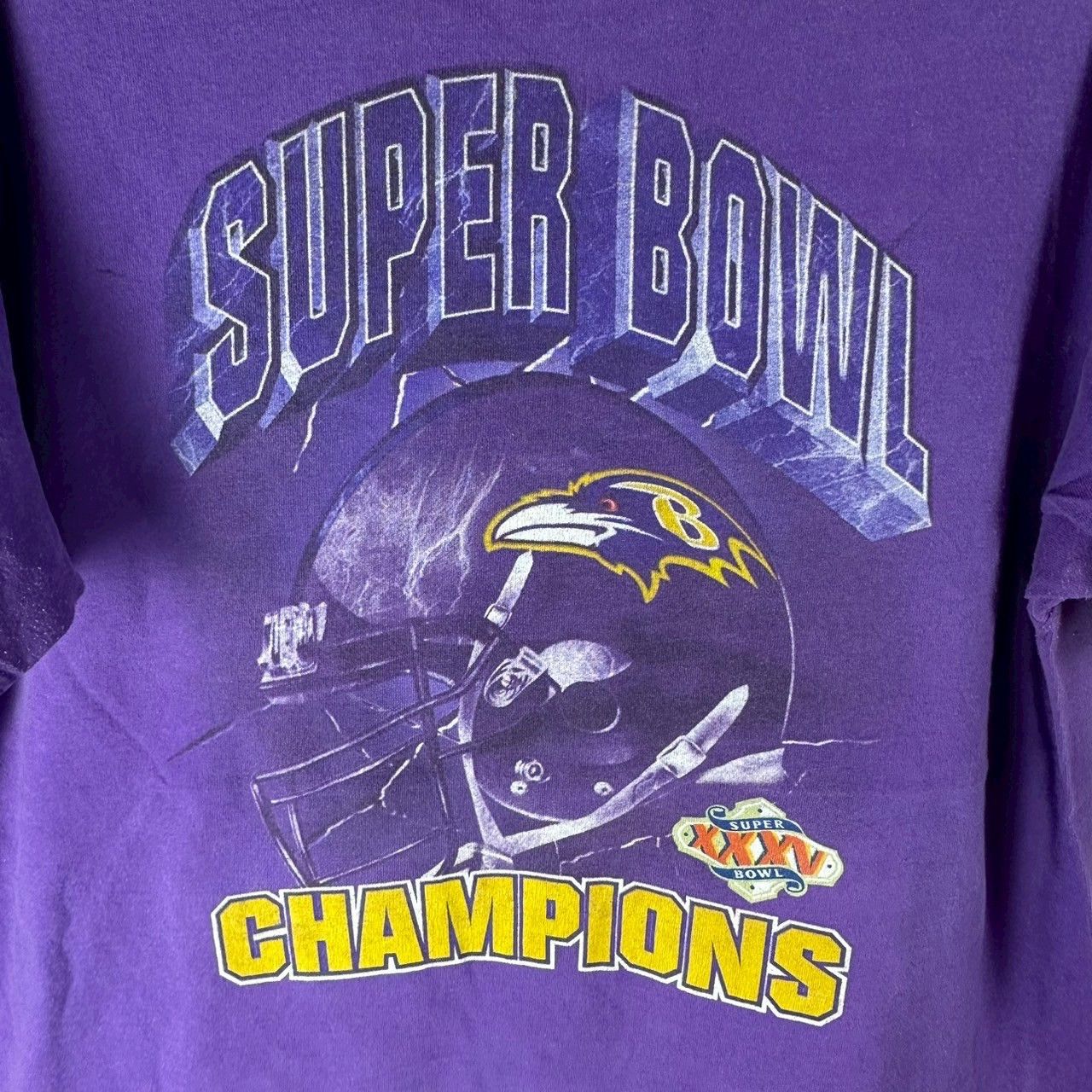 Vintage ​​​​2000 Baltimore Ravens Super Bowl Champions NFL T-shirt Size US XL / EU 56 / 4 - 2 Thumbnail