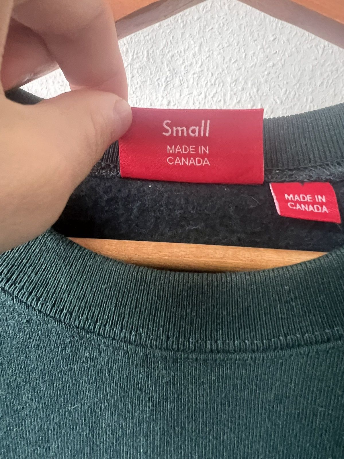 Supreme Supreme Crewneck FW22 pine green Size US S / EU 44-46 / 1 - 4 Thumbnail