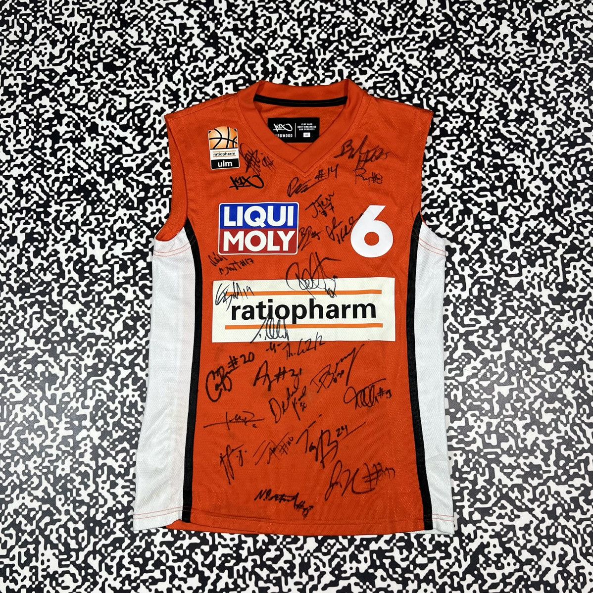 K1X Ratiopharm Ulm Per Gunther Signed Team Basketball Jersey Size US XS / EU 42 / 0 - 1 Thumbnail