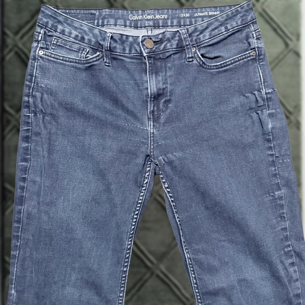 Calvin Klein Calvin Klein Jeans Women Blue Denim Skinny 12x30 5-Pocket Zipper Button Jeans Urban 90s City Retro Womens Size 34" / US 12 / IT 48 - 1 Thumbnail