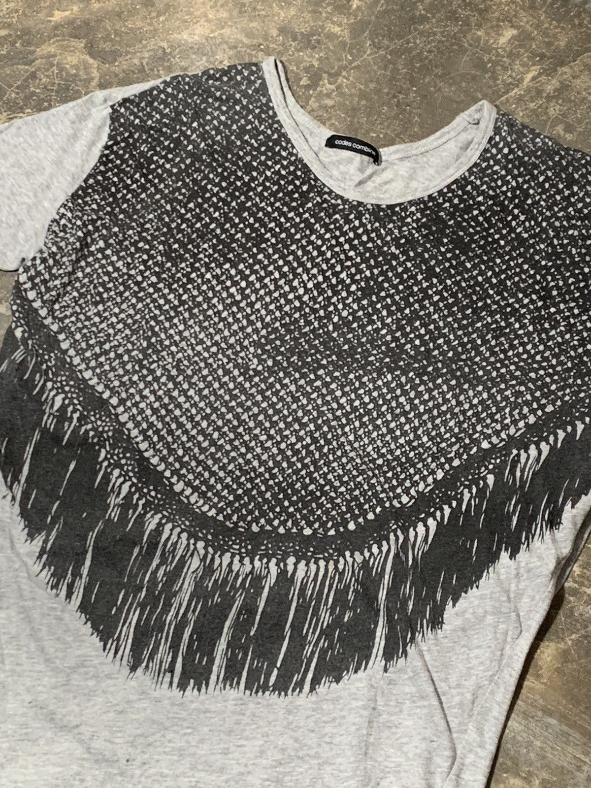 Codes Combine Codes combine like ppfm scarf graphic style avant garde Size US M / EU 48-50 / 2 - 2 Thumbnail