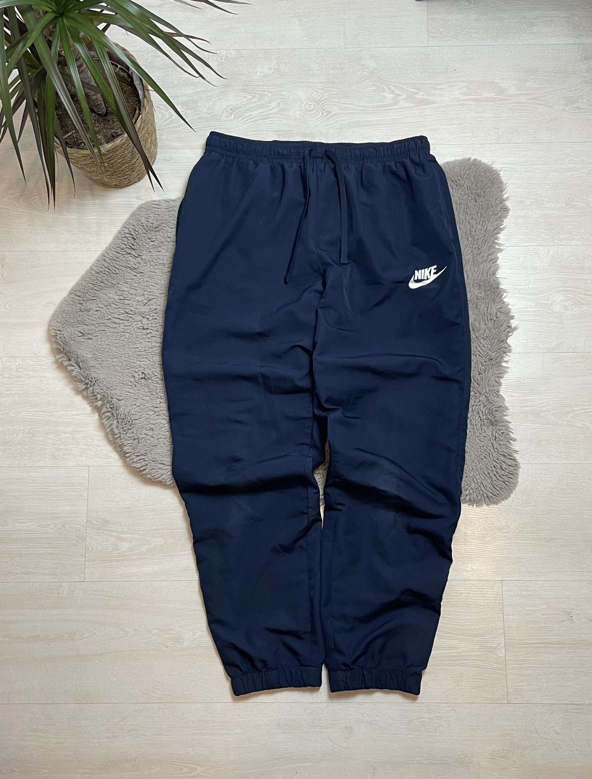 Japanese Brand × Nike Nike Neylon Track Pants Baggy Center Logo Swoosh Y2k Size US 40 / EU 56 - 1 Thumbnail