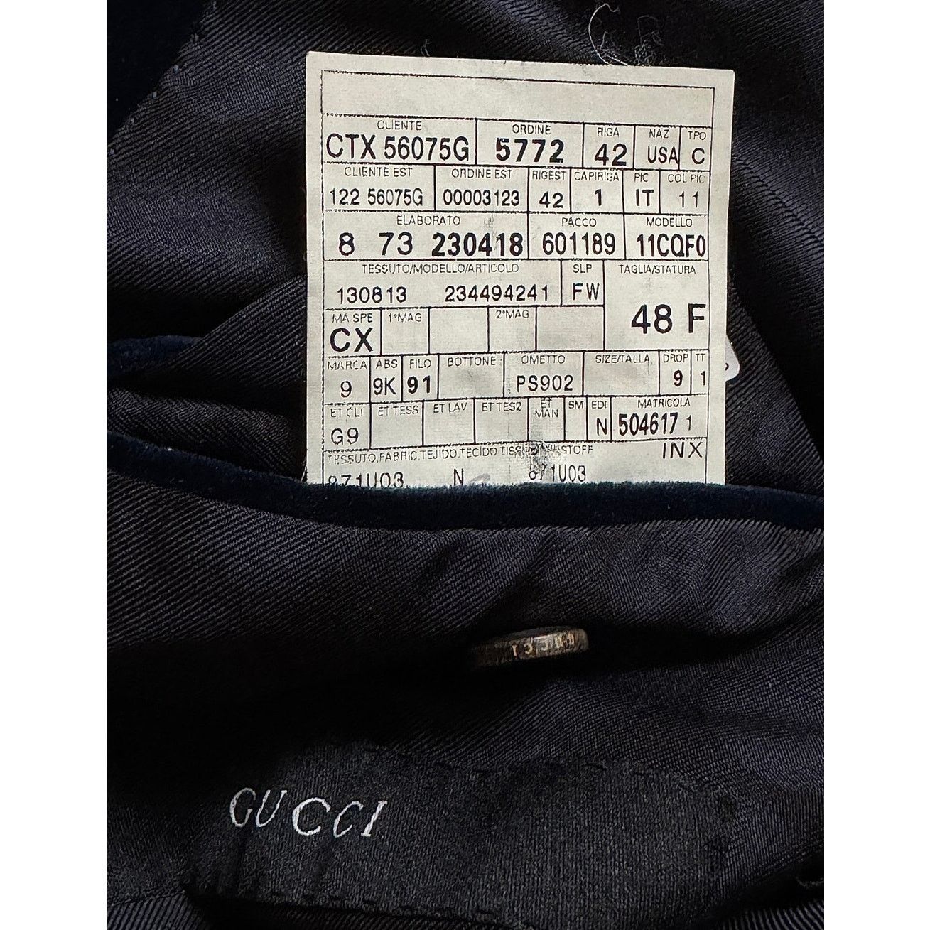 Gucci Gucci, Single breasted blazer in blue navy velour Size US M / EU 48-50 / 2 - 4 Thumbnail