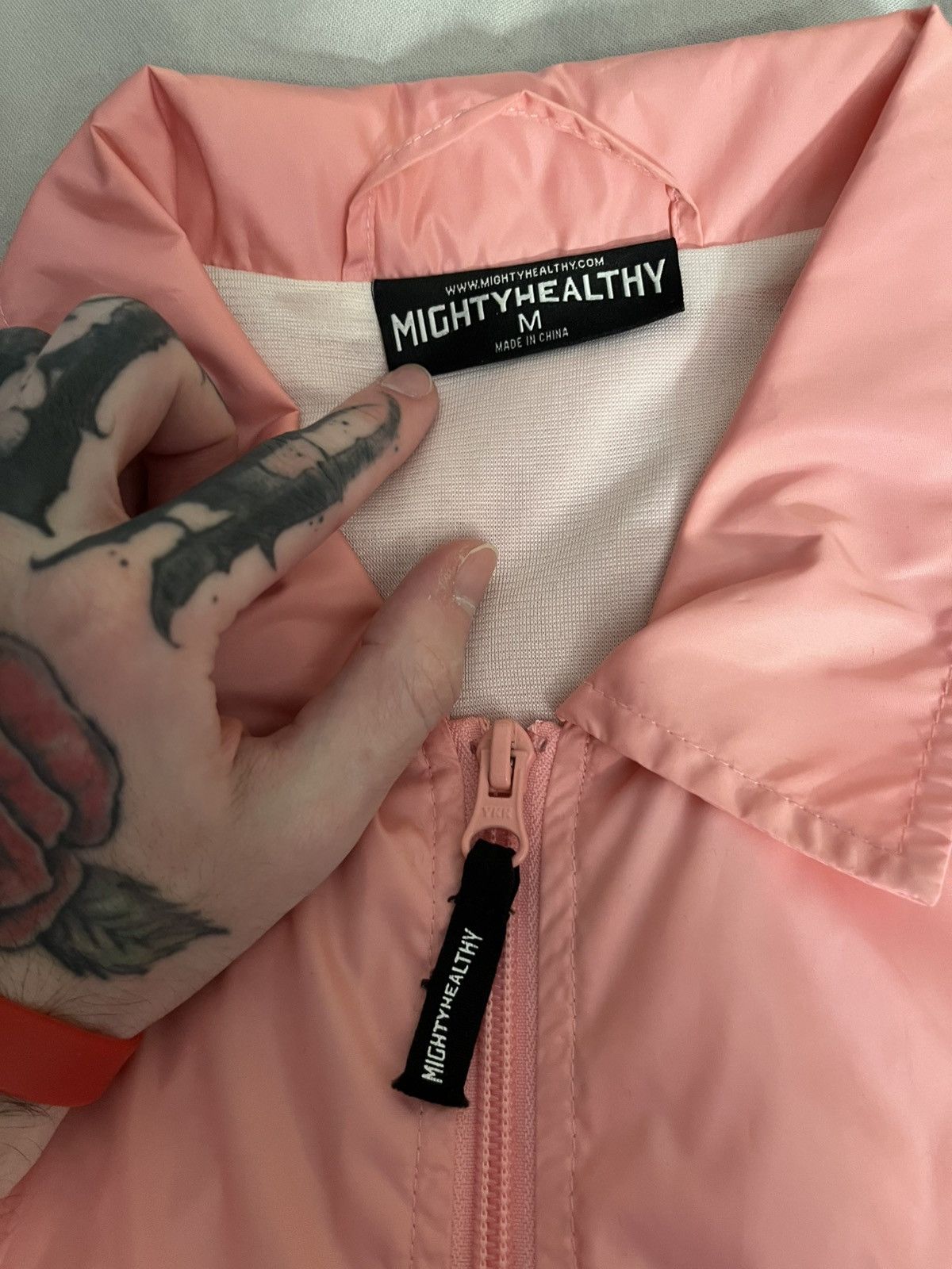 Mighty Healthy Mighty healthy pink zip up jacket Size US M / EU 48-50 / 2 - 4 Thumbnail