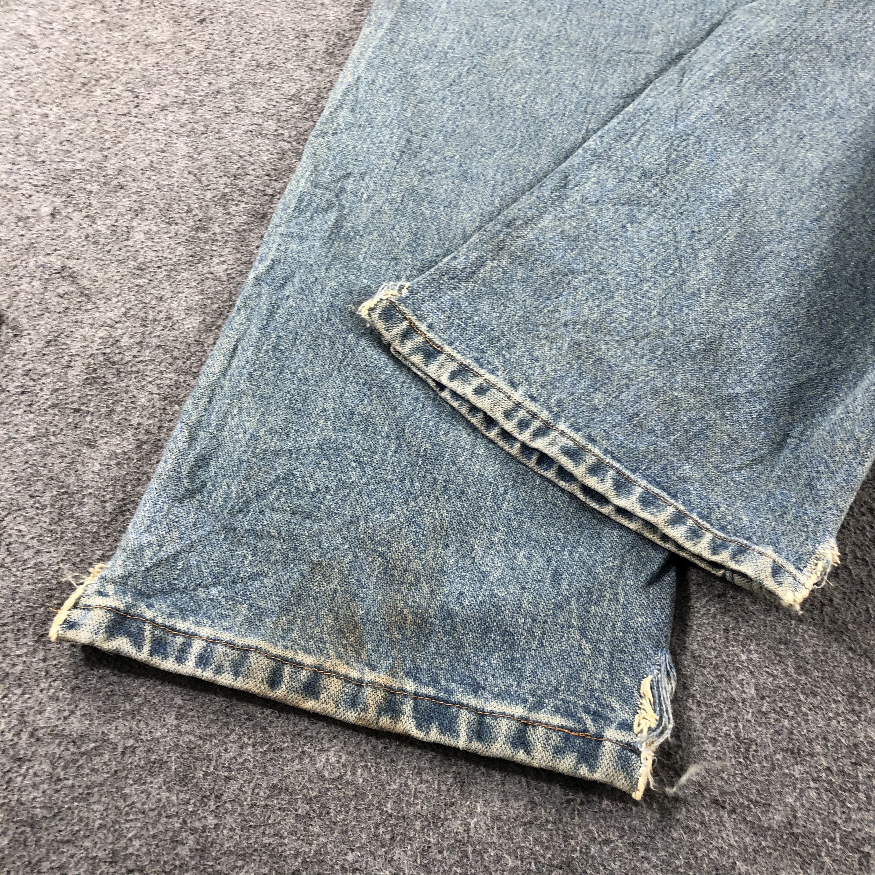 Vintage Vintage Blue Wash Wrangler Jeans-J2362 Size US 36 / EU 52 - 6 Thumbnail