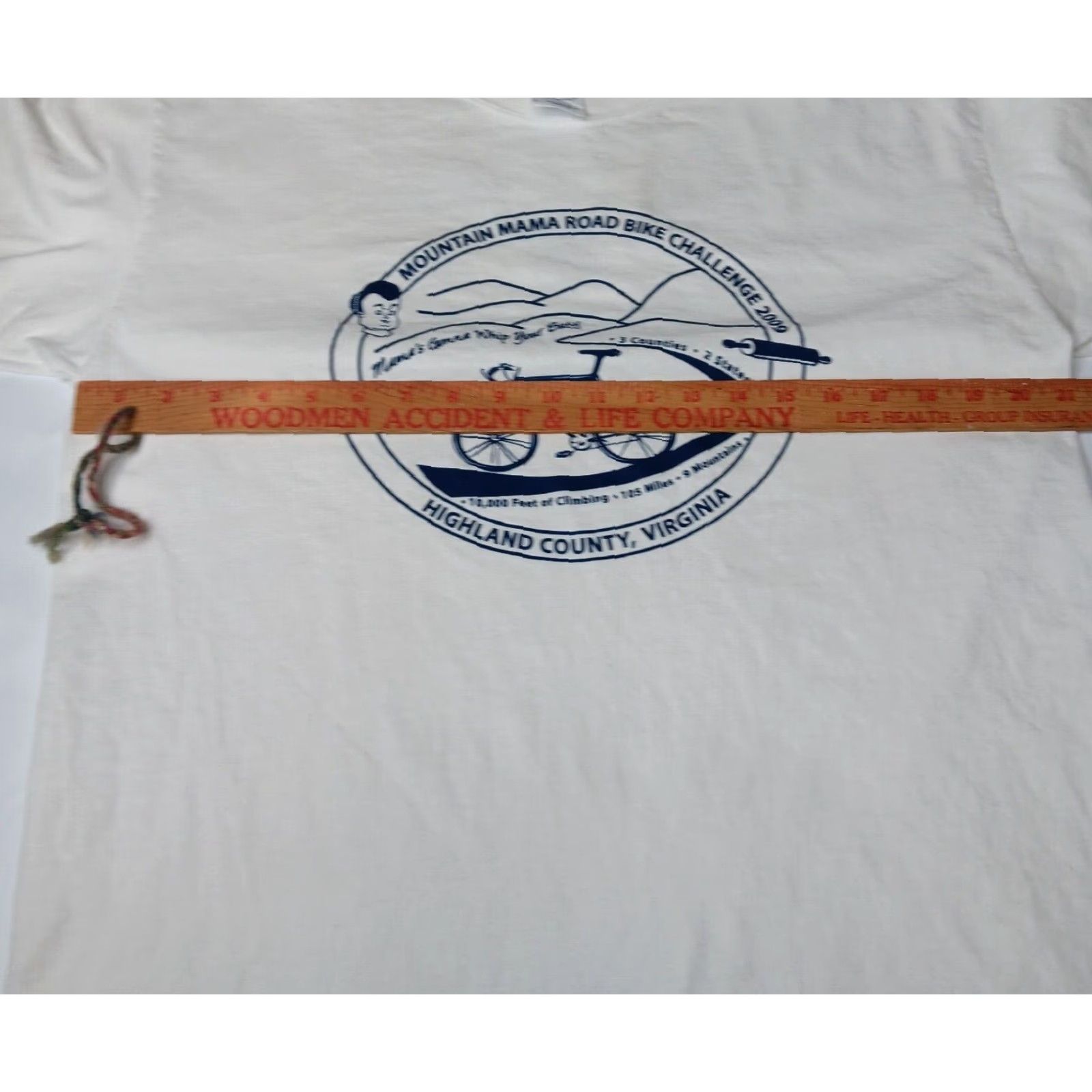 Gildan VINTAGE Mountain Mama Road Bike Challenge Shirt L White Cotton Gildan Ultra Cotton Men Short Sleeve Graphic Print Virginia 2009 Cycling Shirt Mens Size US L / EU 52-54 / 3 - 7 Thumbnail