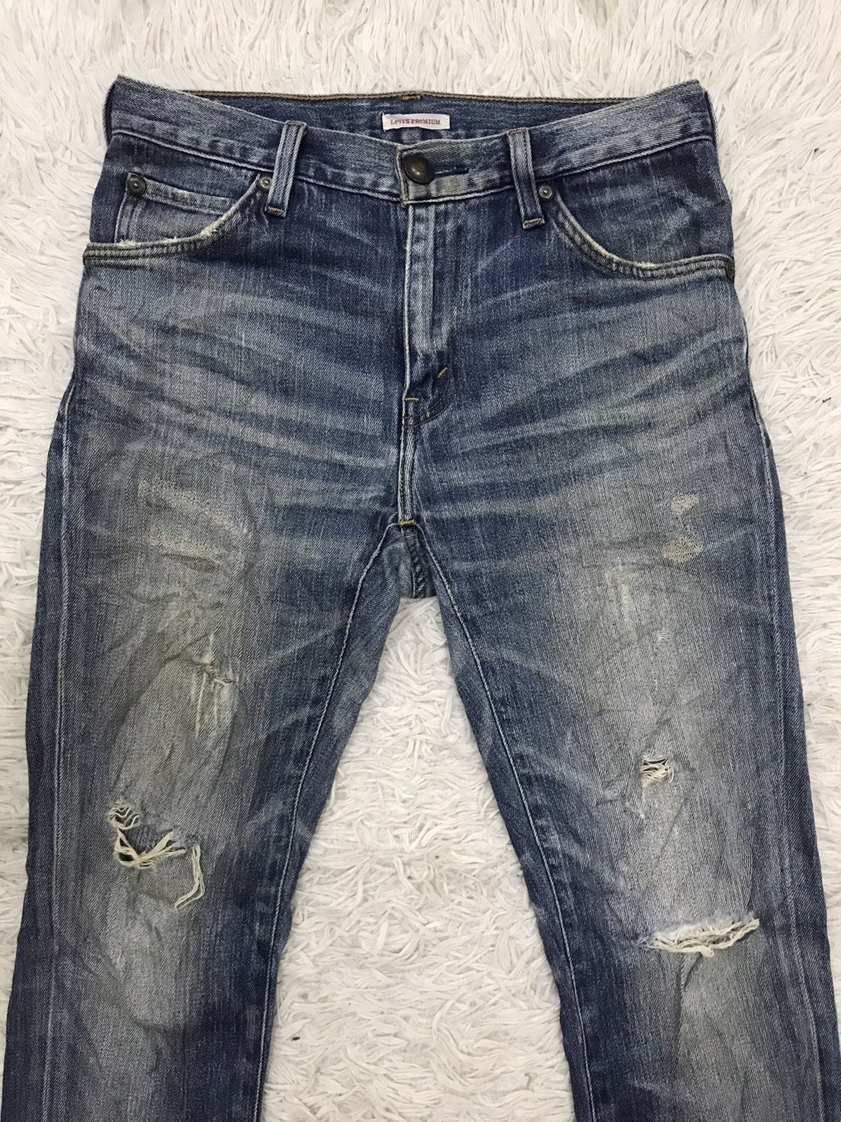 Levi's Vintage Clothing Vintage Levis Lot 613 Skinny Leg Distressed Denim Jeans Size US 29 - 3 Thumbnail