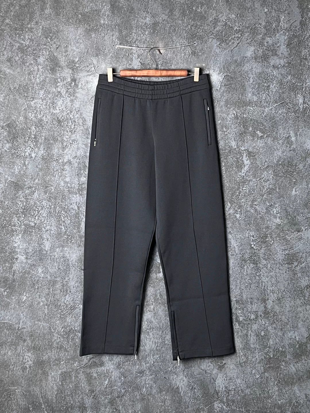 Burberry Burberry Casual Black Casual Pants 36 Men Size US 36 / EU 52 - 1 Thumbnail