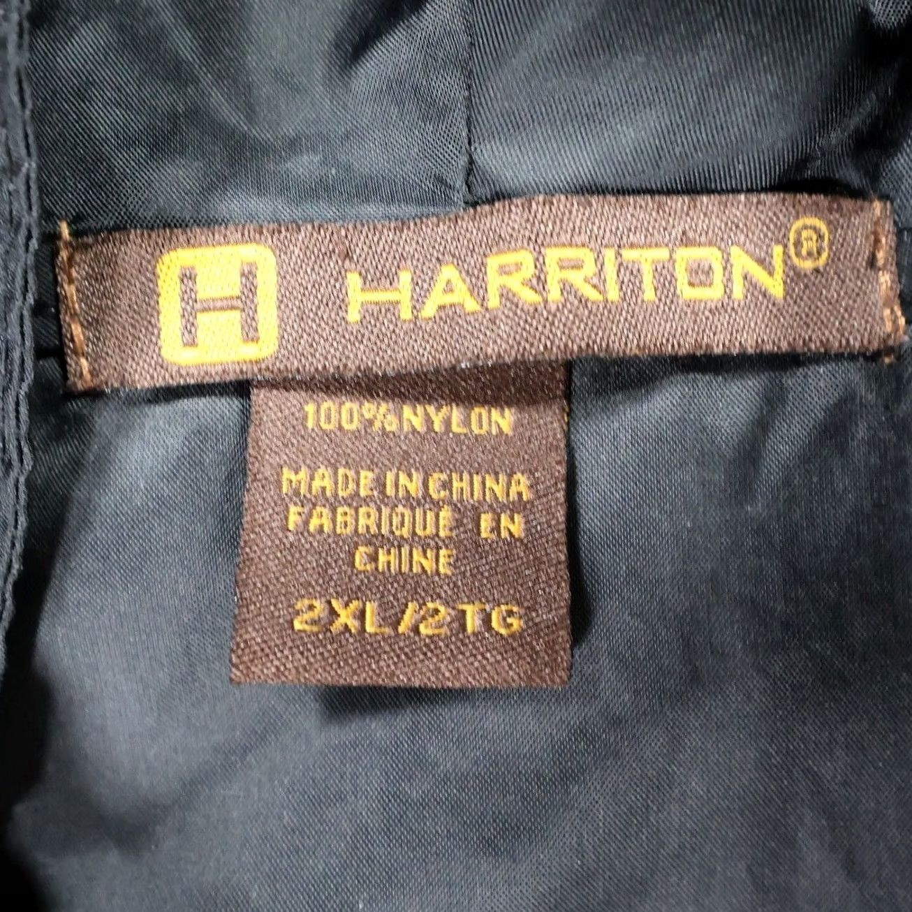 Vintage Harriton Windbreaker Mens 2XL Black Hooded Anorak Dirtbags Graphic Size US XXL / EU 58 / 5 - 5 Thumbnail