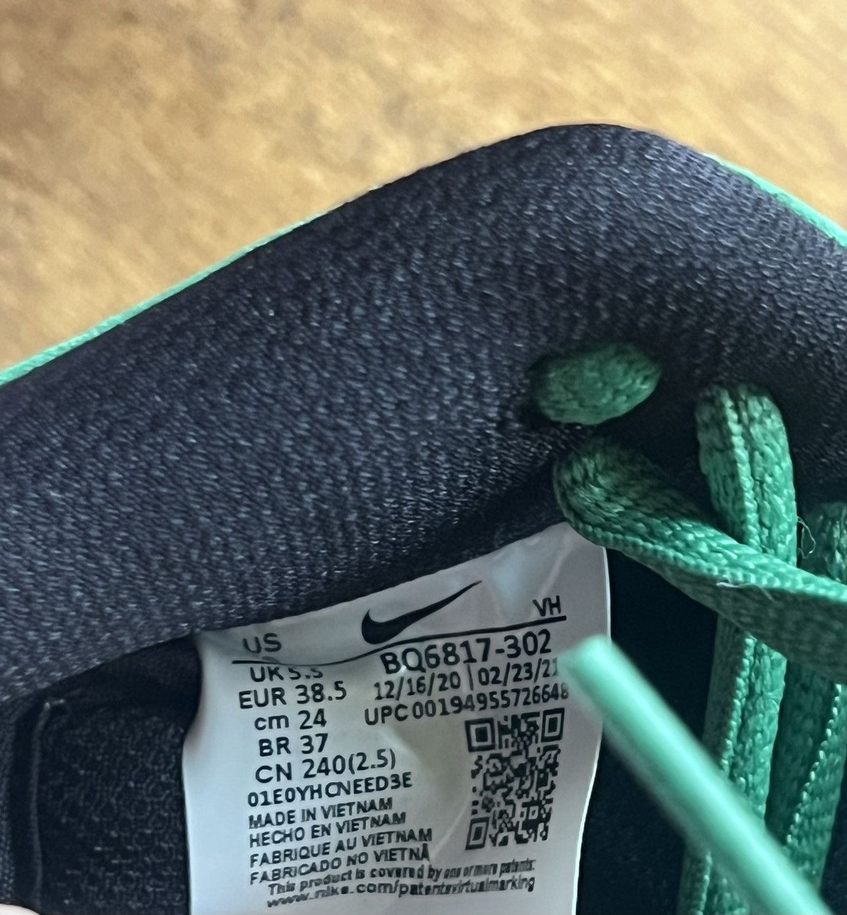 Nike Nike SB Dunk Low Pro Classic Green Size US 6 / EU 39 - 6 Thumbnail