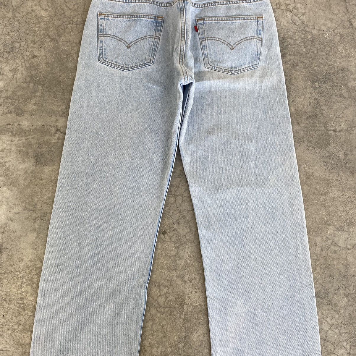 Levi's Size 35x30 Vintage 1996 Levis 501 Light Blue Jeans Size US 35 - 16 Thumbnail