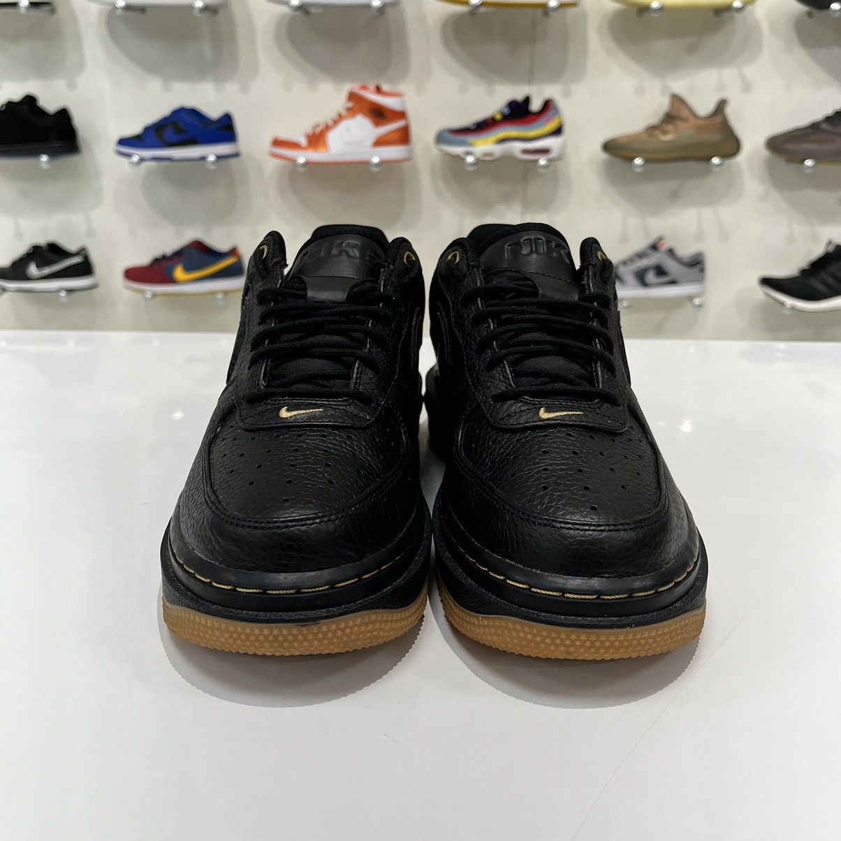 Nike Nike Air Force 1 Low Luxe Black Gum Size US 6.5 / EU 39-40 - 9 Thumbnail
