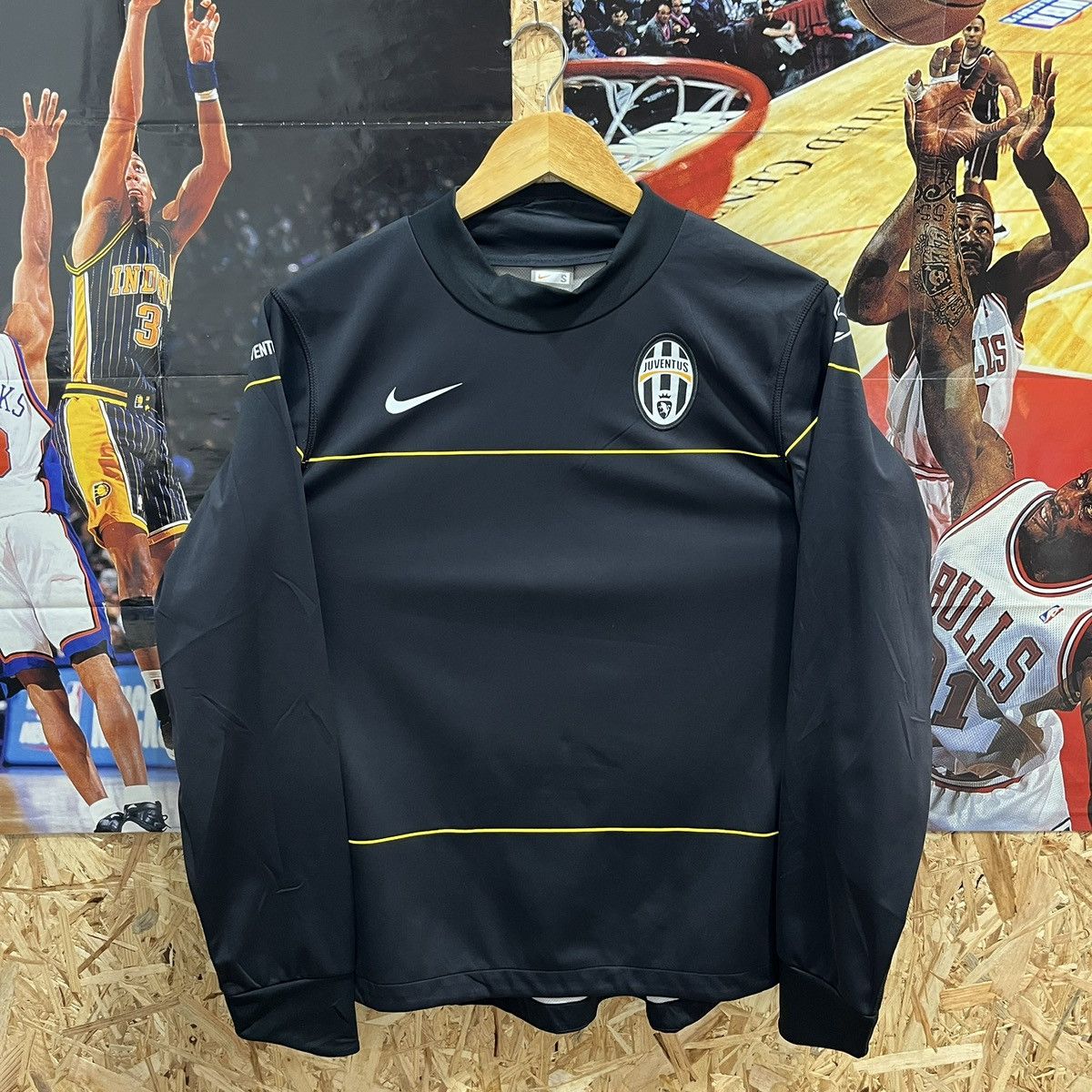 Nike Juventus 2008-09 Nike Sweater Jersey Size US S / EU 44-46 / 1 - 1 Thumbnail